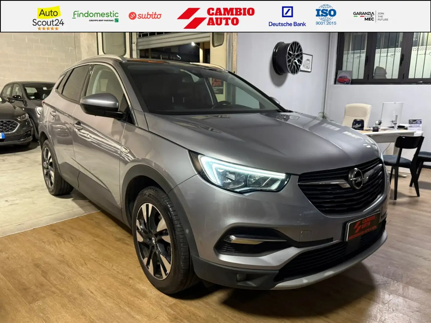 Opel Grandland X Grandland X 1.5 ecotec Innovation s Grijs - 1
