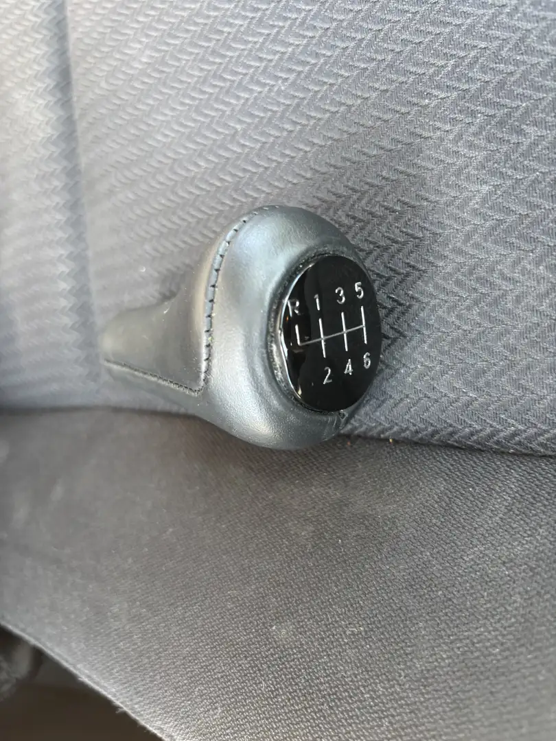 BMW 318 318i - 2