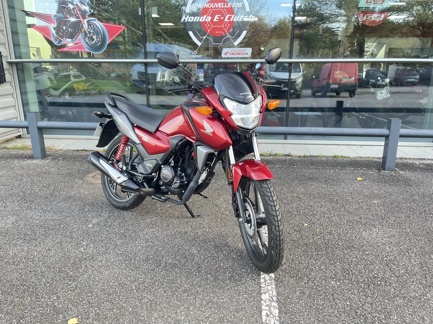 Honda CBF 125 Rood - 1