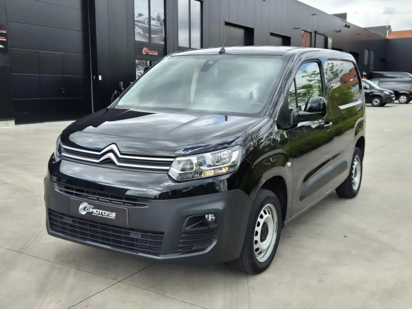 Citroen Berlingo 1.5 BlueHDi 100 MAN6 3pl /Camera/Carplay/Airco Zwart - 1
