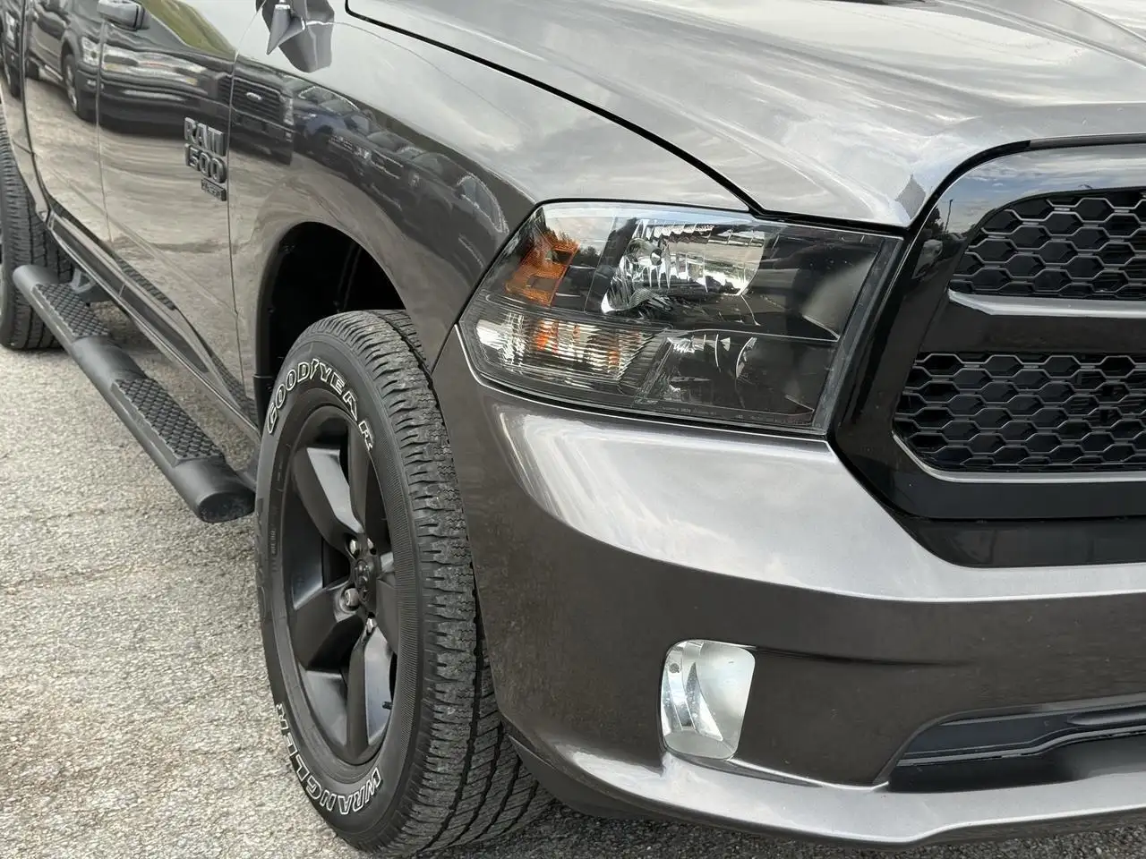 RAM 1500 снимка RAM 1500