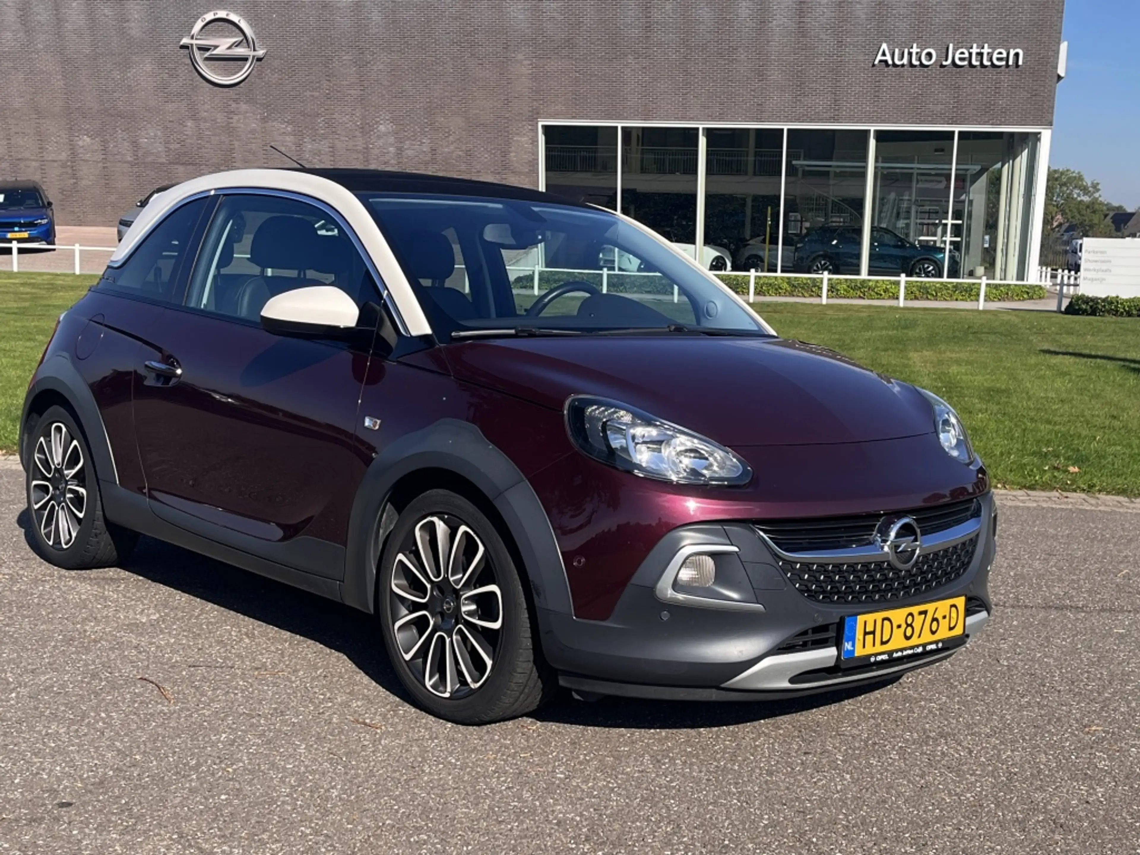Opel Adam 1.0 Turbo Rocks — photo 2