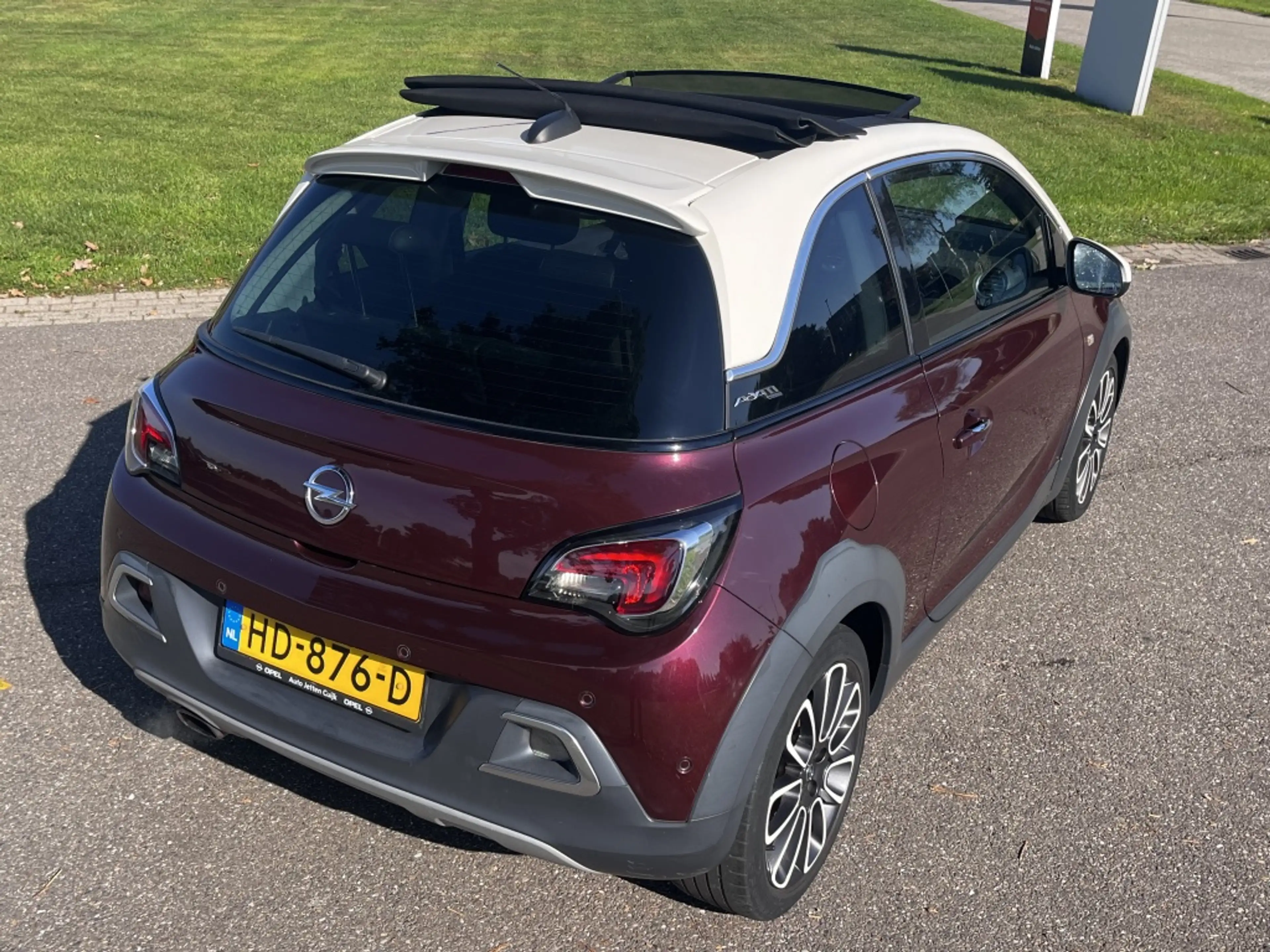 Opel Adam 1.0 Turbo Rocks — photo 15