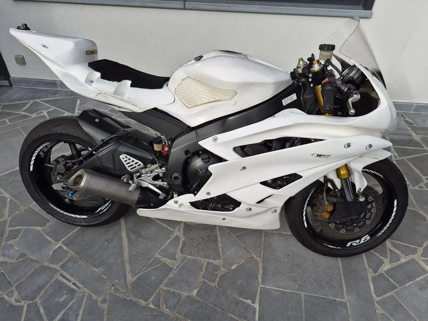Yamaha YZF-R6 Blanc - 1