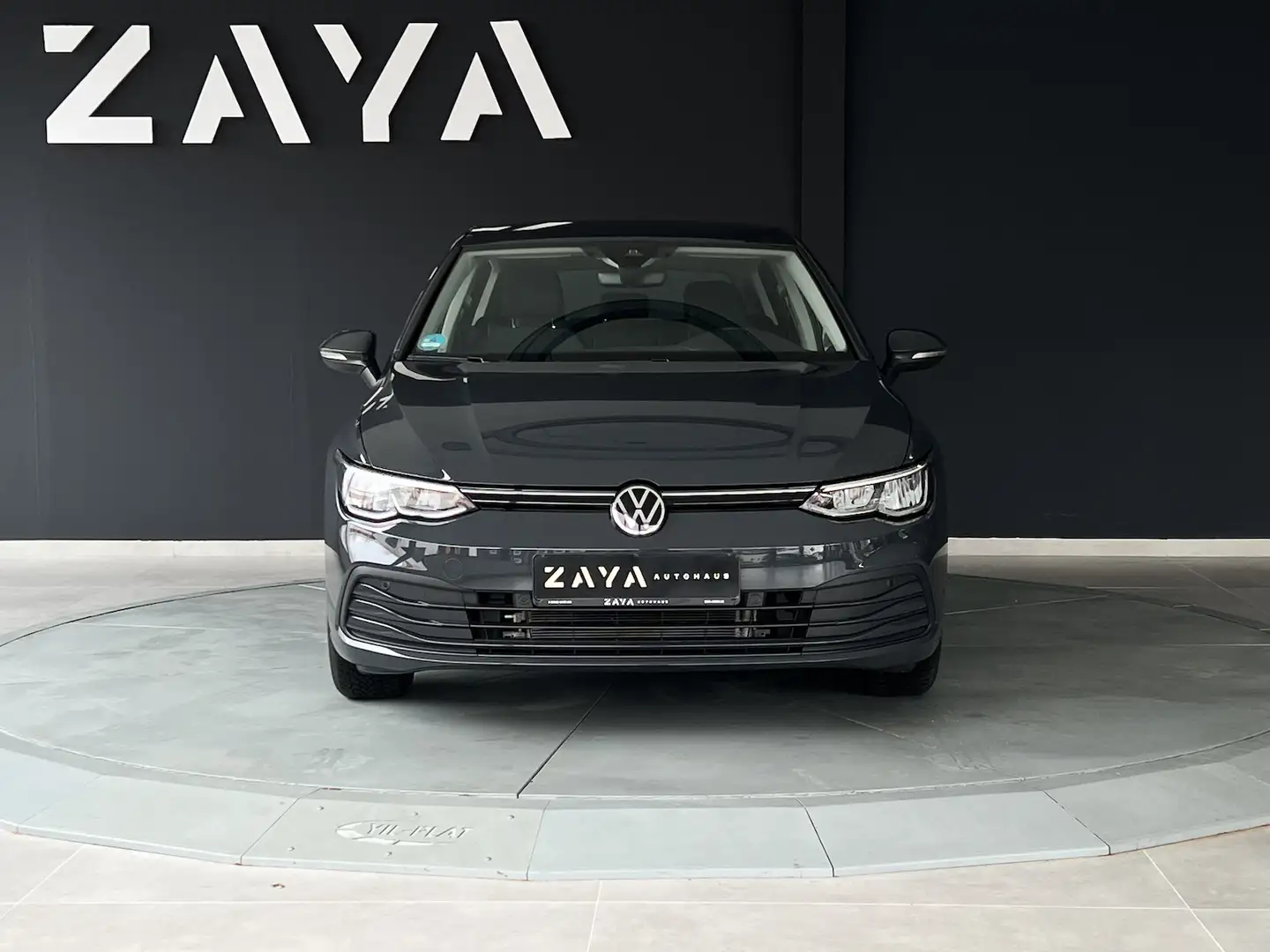 Volkswagen Golf 8 1.0 TSI*VIRTUAL*NAVI*AHK*LED* Grijs - 2