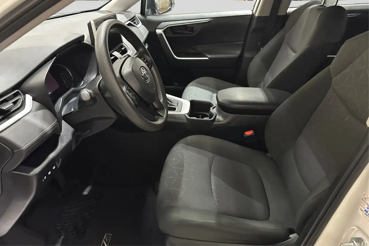 Toyota RAV 4 photo Toyota RAV 4