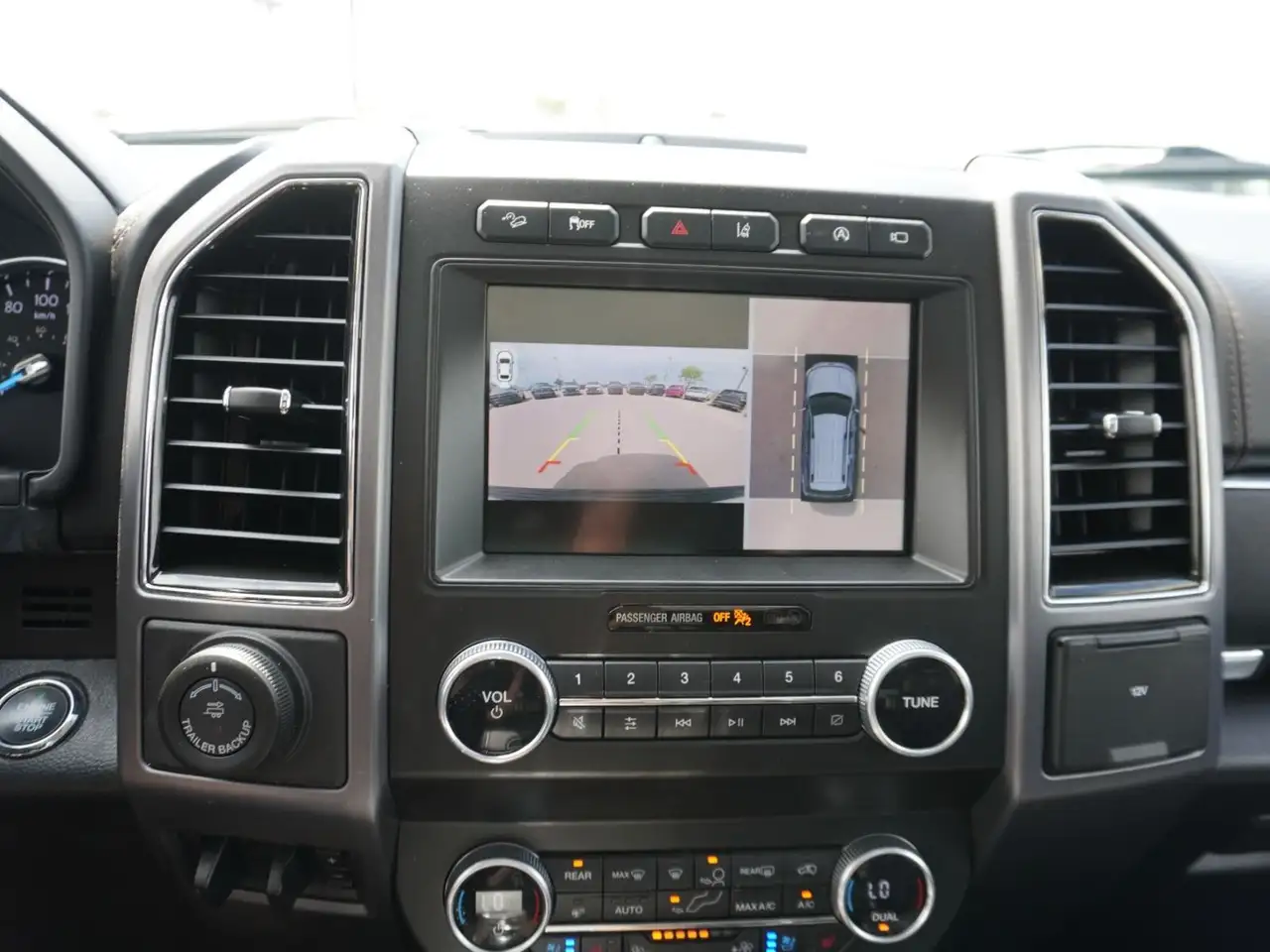 Ford Expedition photo Ford Expedition