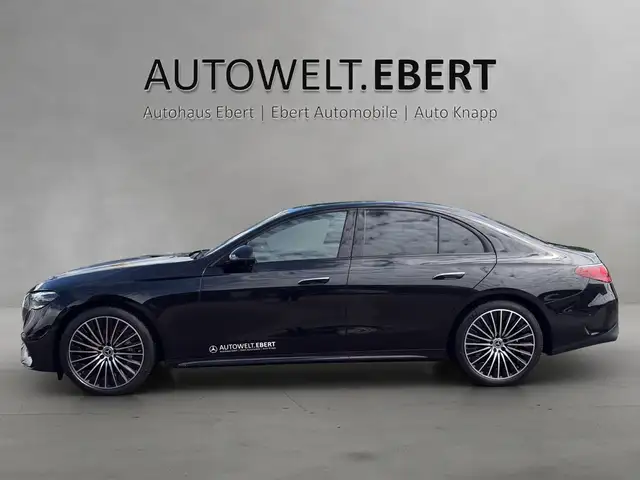 Mercedes-Benz E-Class view 2