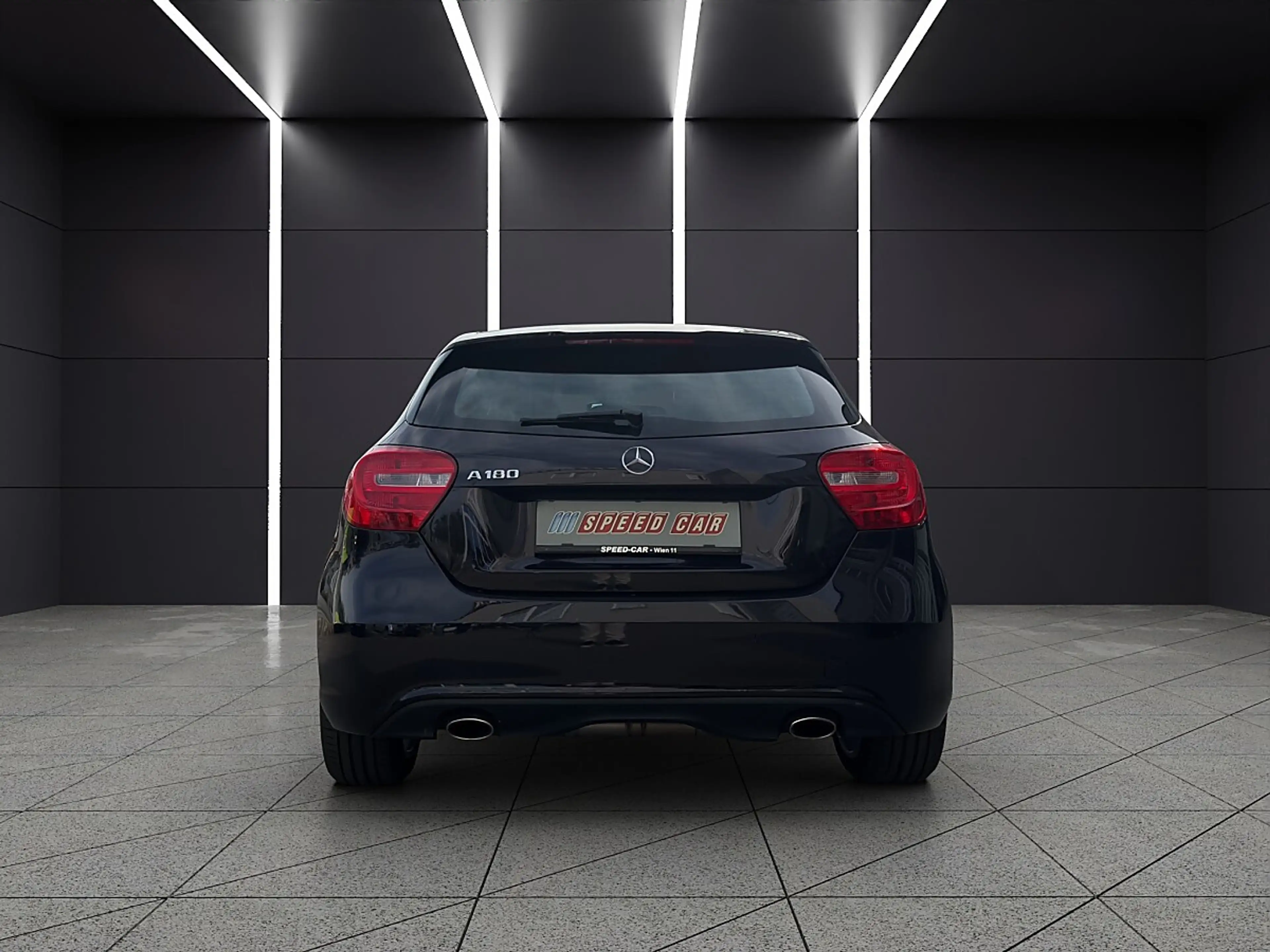 Mercedes-Benz A 180 Aut. — photo 6