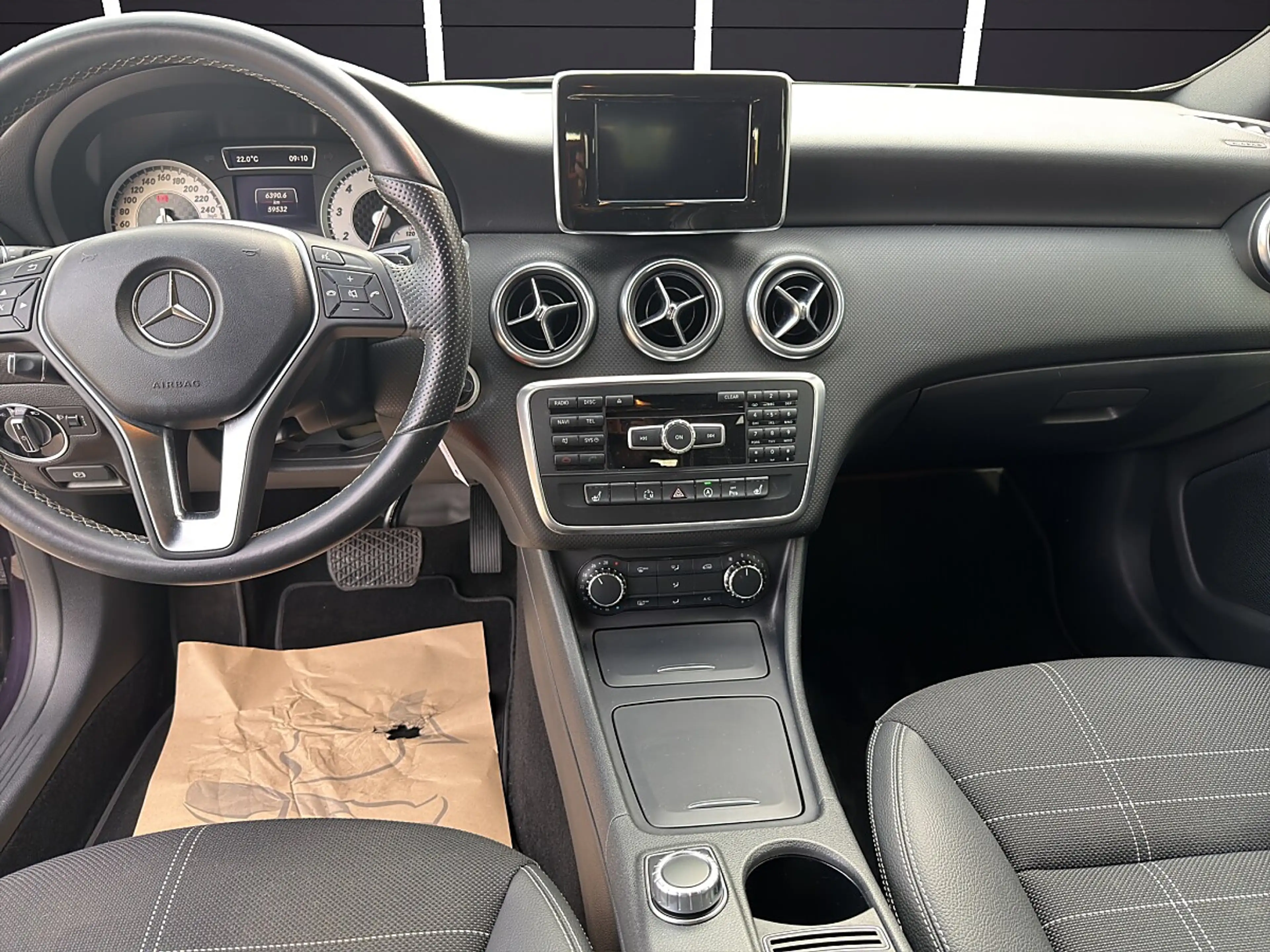 Mercedes-Benz A 180 Aut. — photo 15