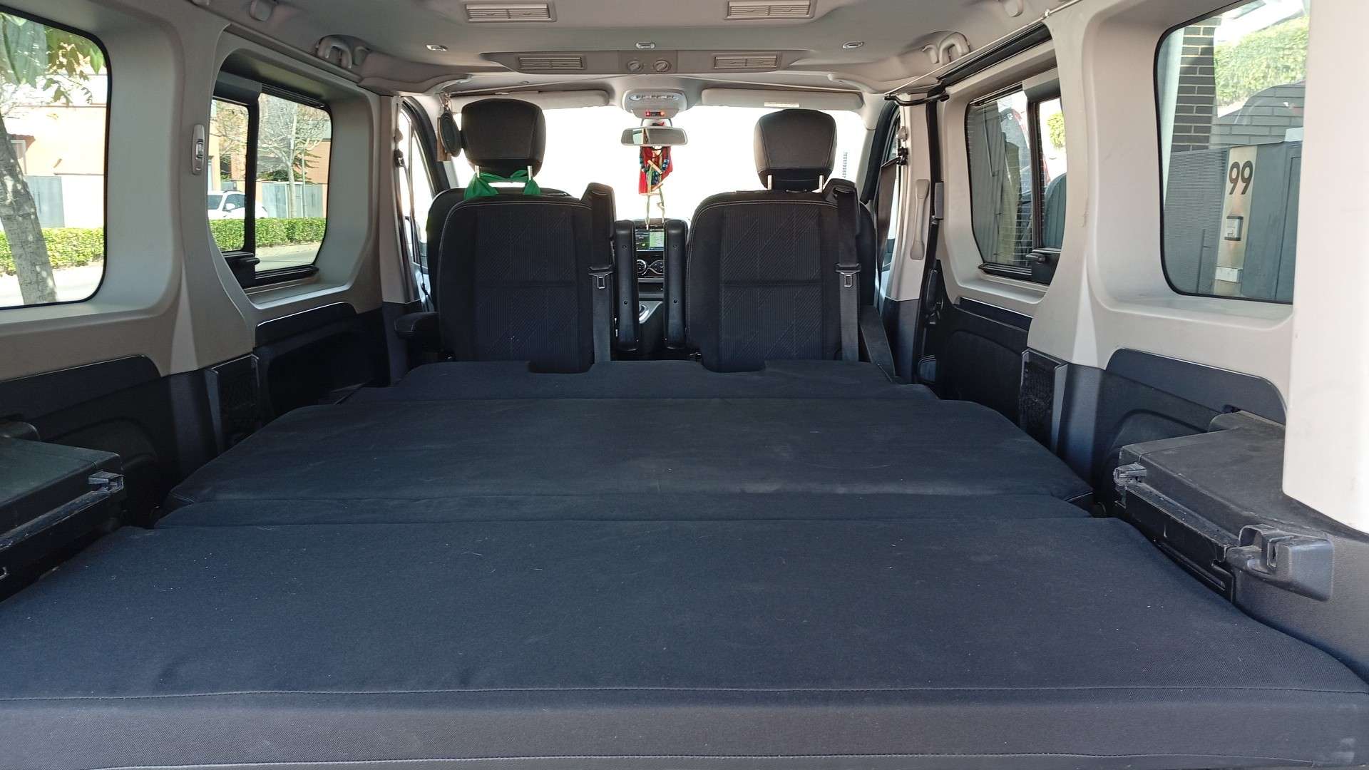 Renault Trafic Furgón 29 L1H2 Energy dCi TT 92kW - foto 1