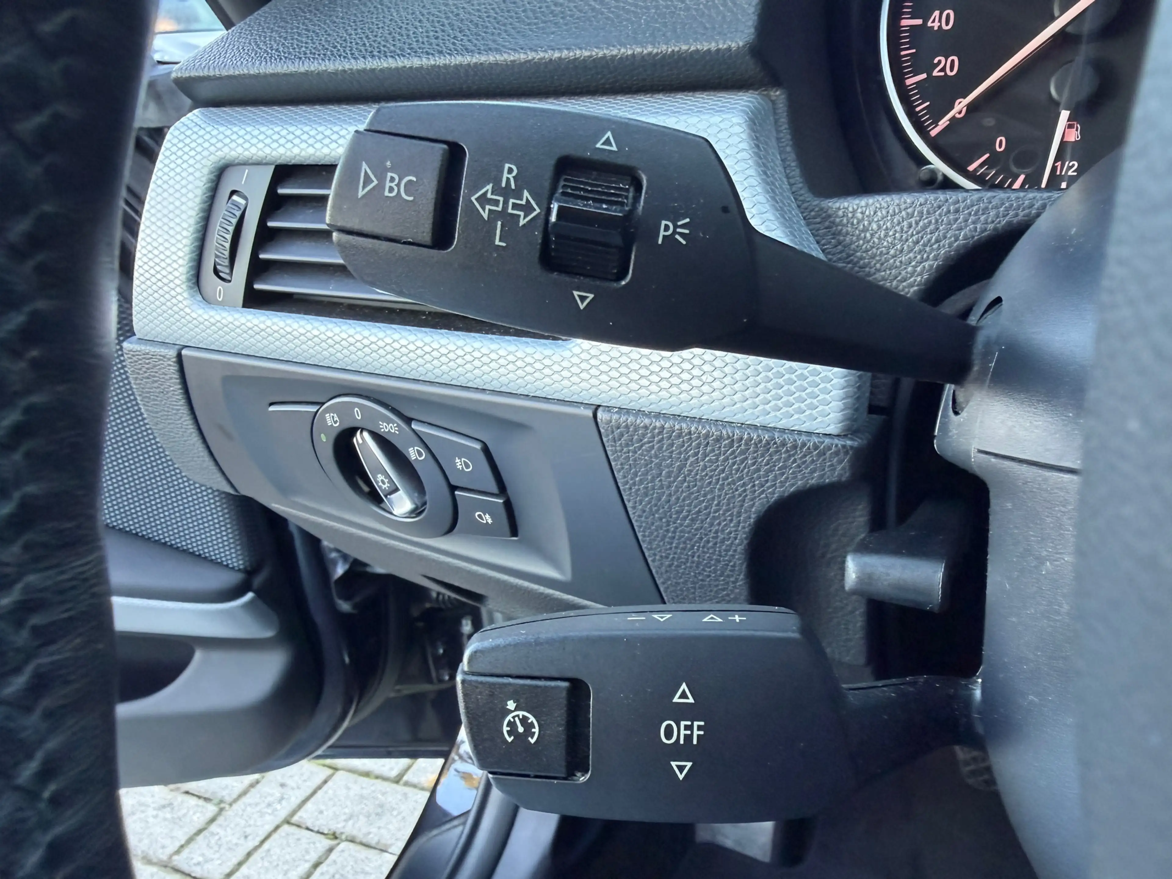 BMW 318 3-serie Touring 318i M Sport Edition Automaat [ 1e — photo 32