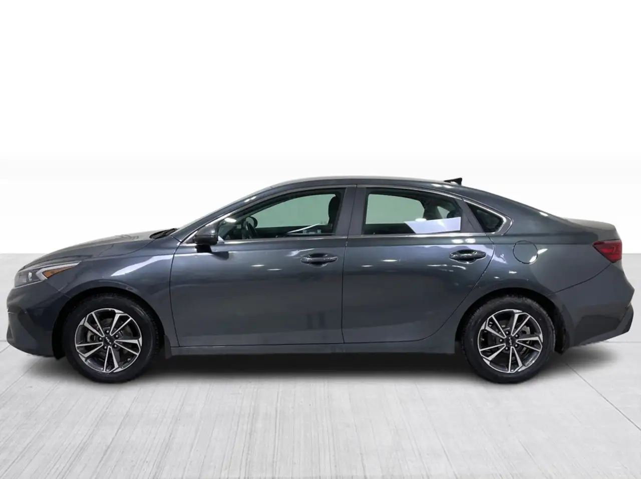 Kia Forte снимка Kia Forte