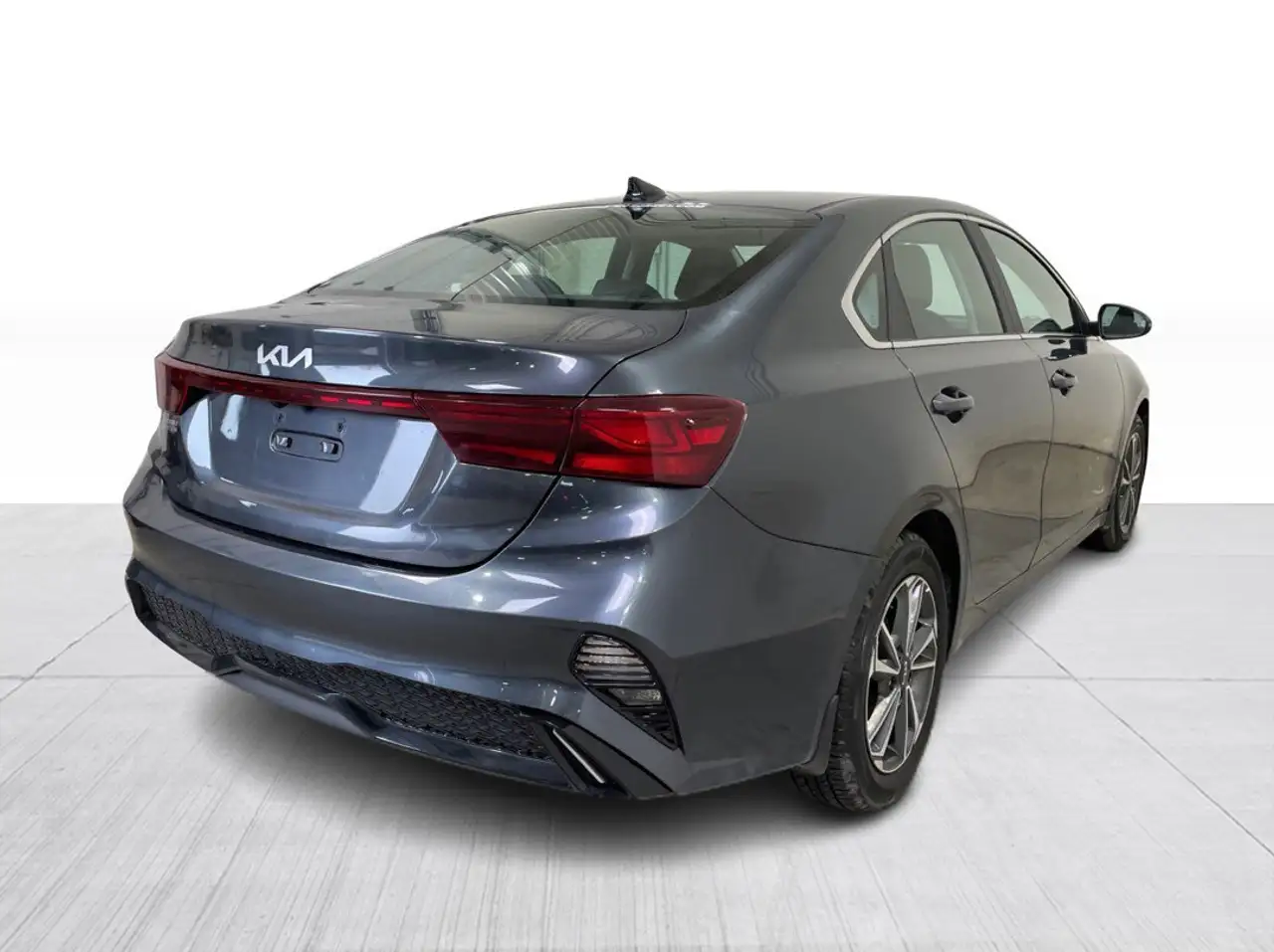 Kia Forte снимка Kia Forte