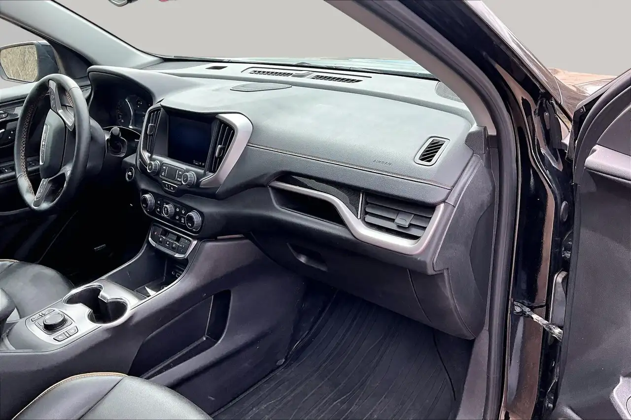 GMC Terrain снимка GMC Terrain