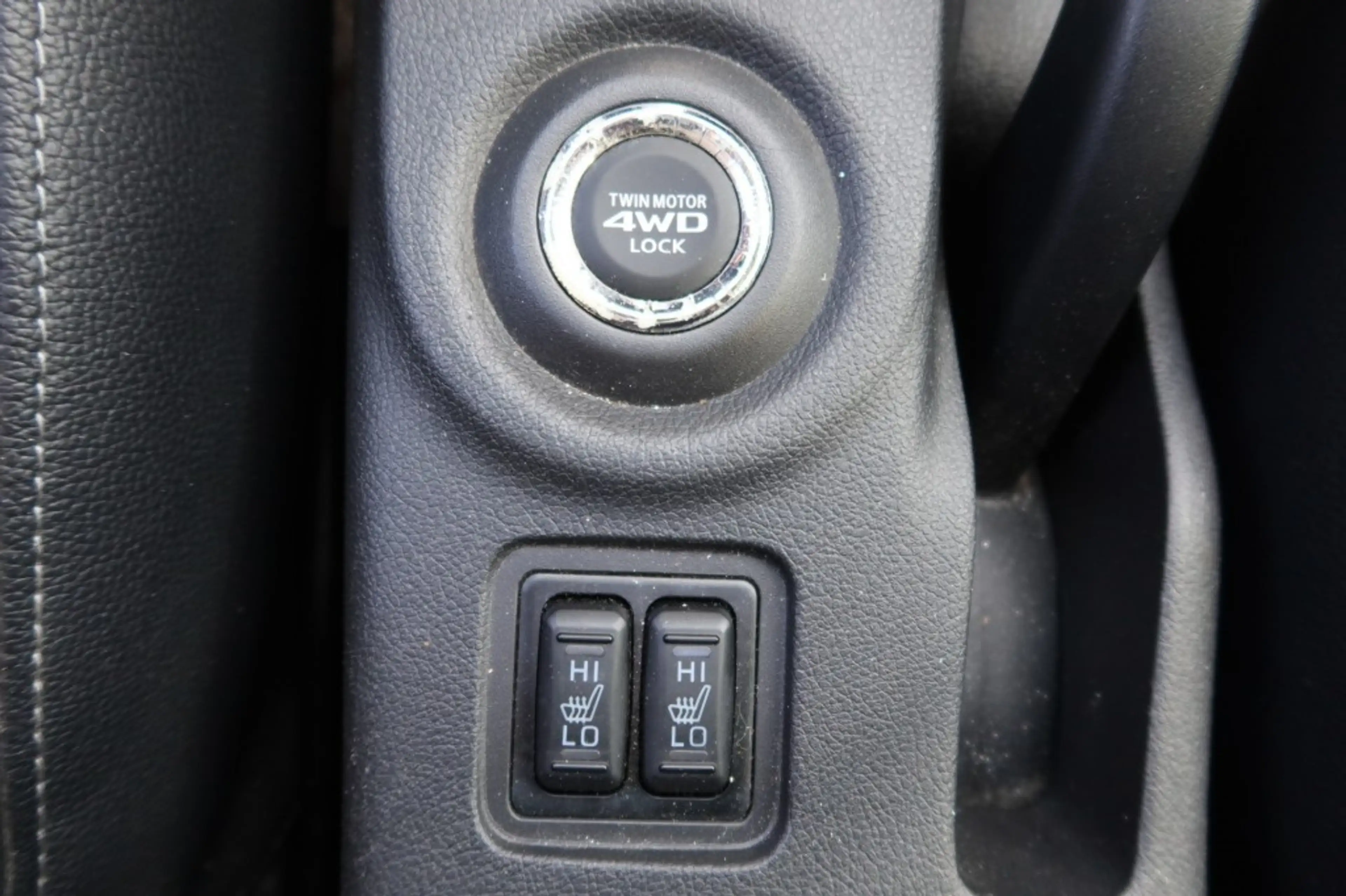 Mitsubishi Outlander 2.0 PHEV Instyle+ Clima, NAVI, Camera, Schuifdak, — photo 15