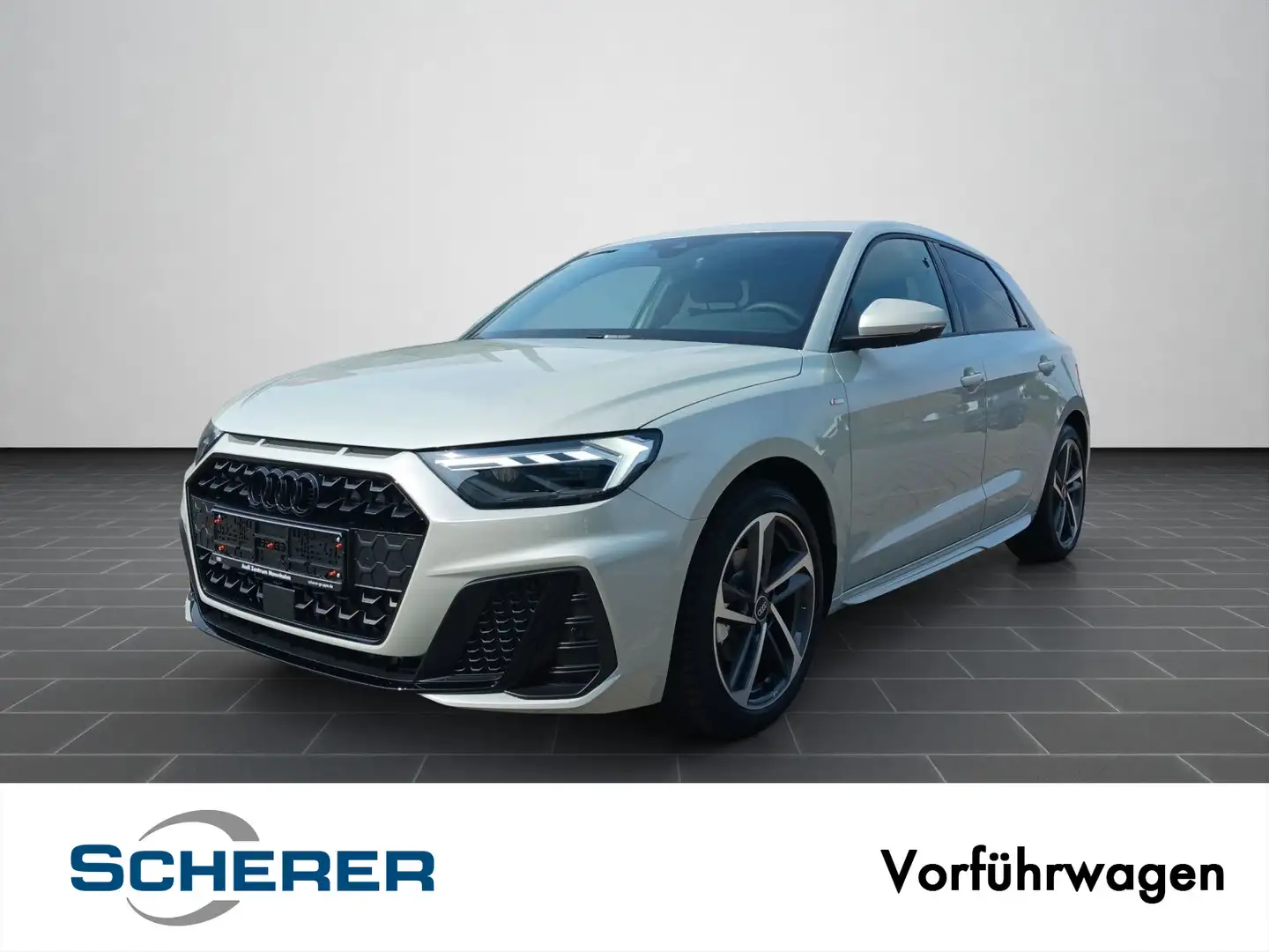Audi A1 S line 30 TFSI 85(116) kW(PS) S tro Silber - 1