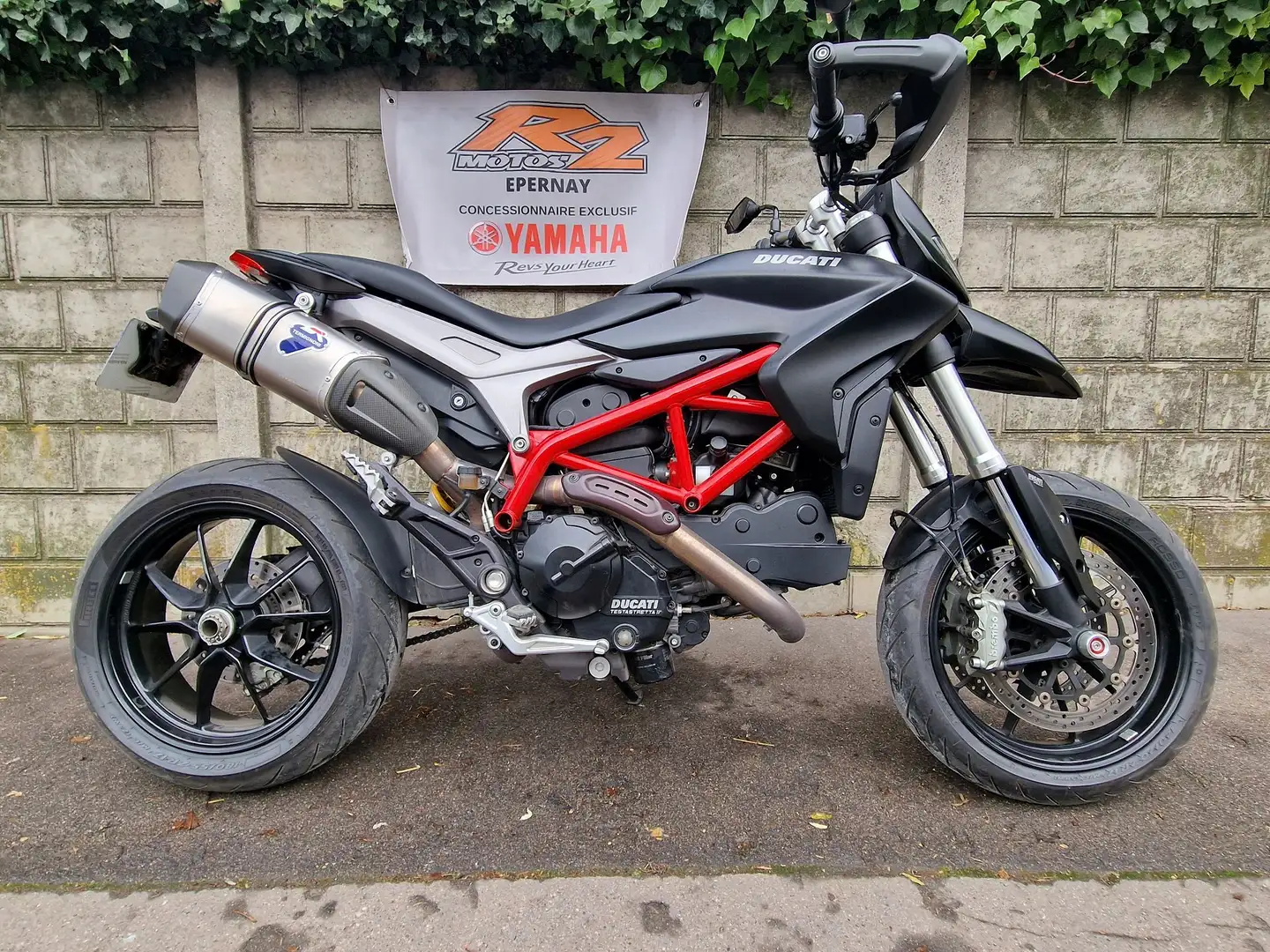 Ducati Zwart - 1