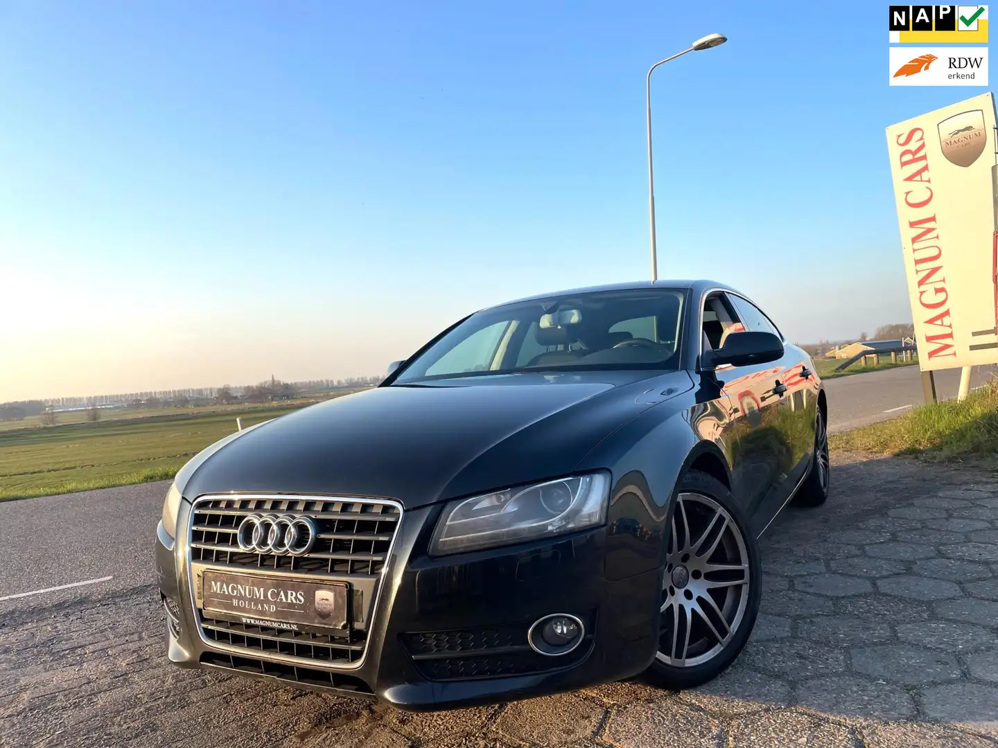 Audi A5 Sportback 1.8 TFSI NAP 5DR XENON NAVI SCHERM NIEUW Black - 1