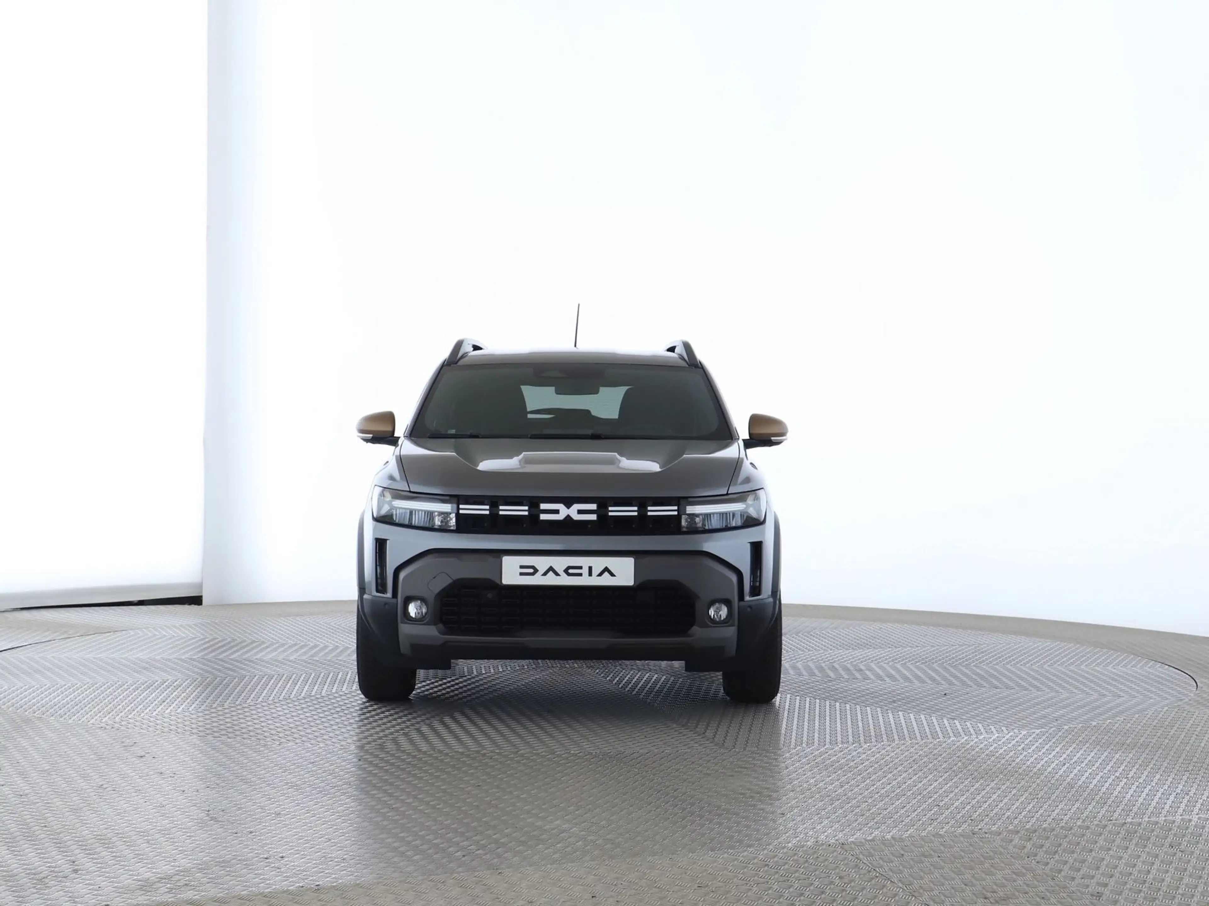 Dacia Duster III TCe 130 Extreme — photo 4