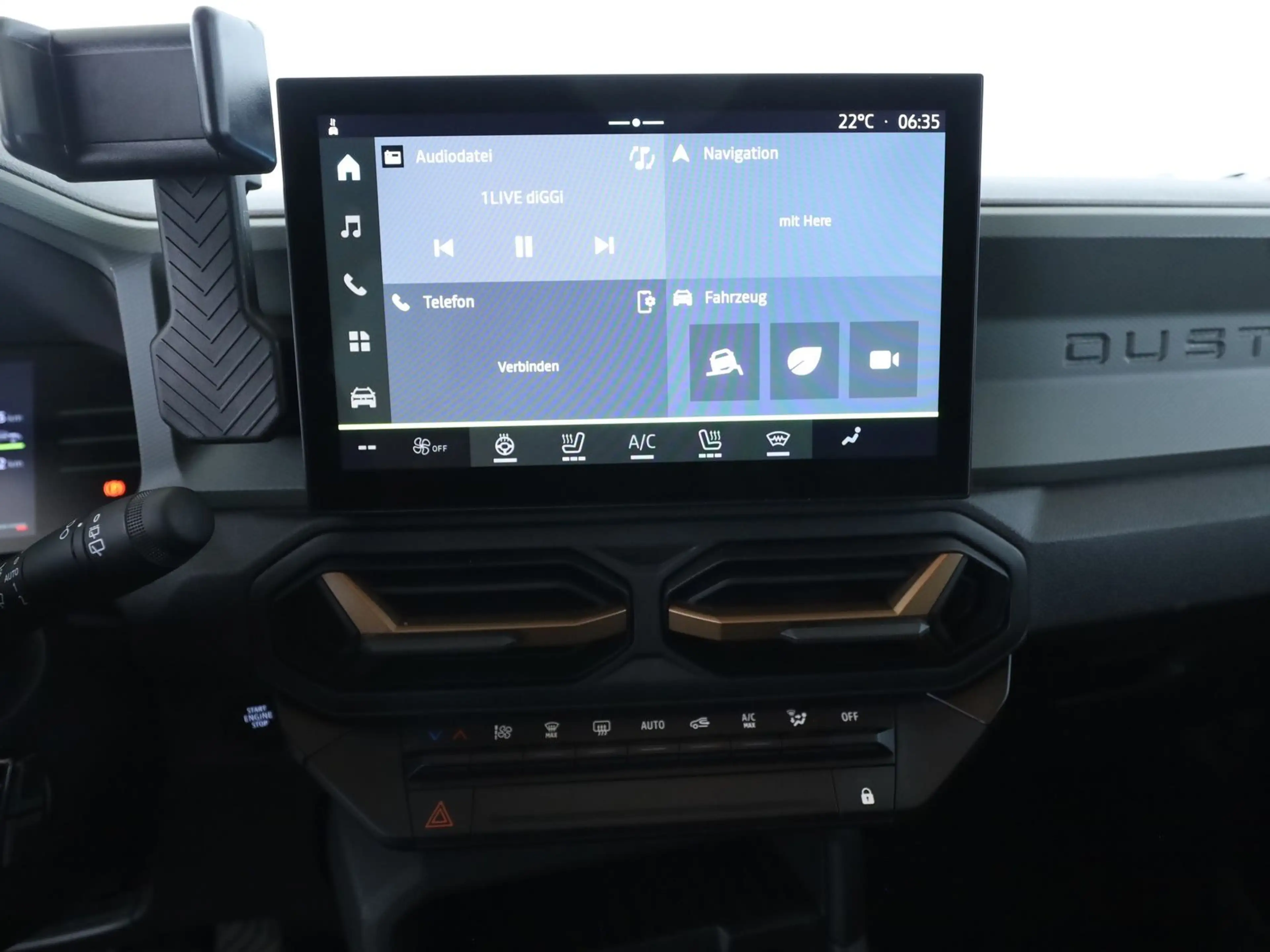 Dacia Duster III TCe 130 Extreme — photo 14