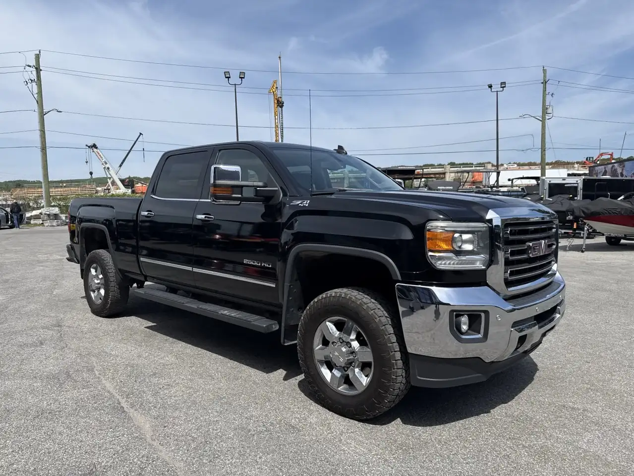 GMC Sierra 2500 снимка GMC Sierra 2500