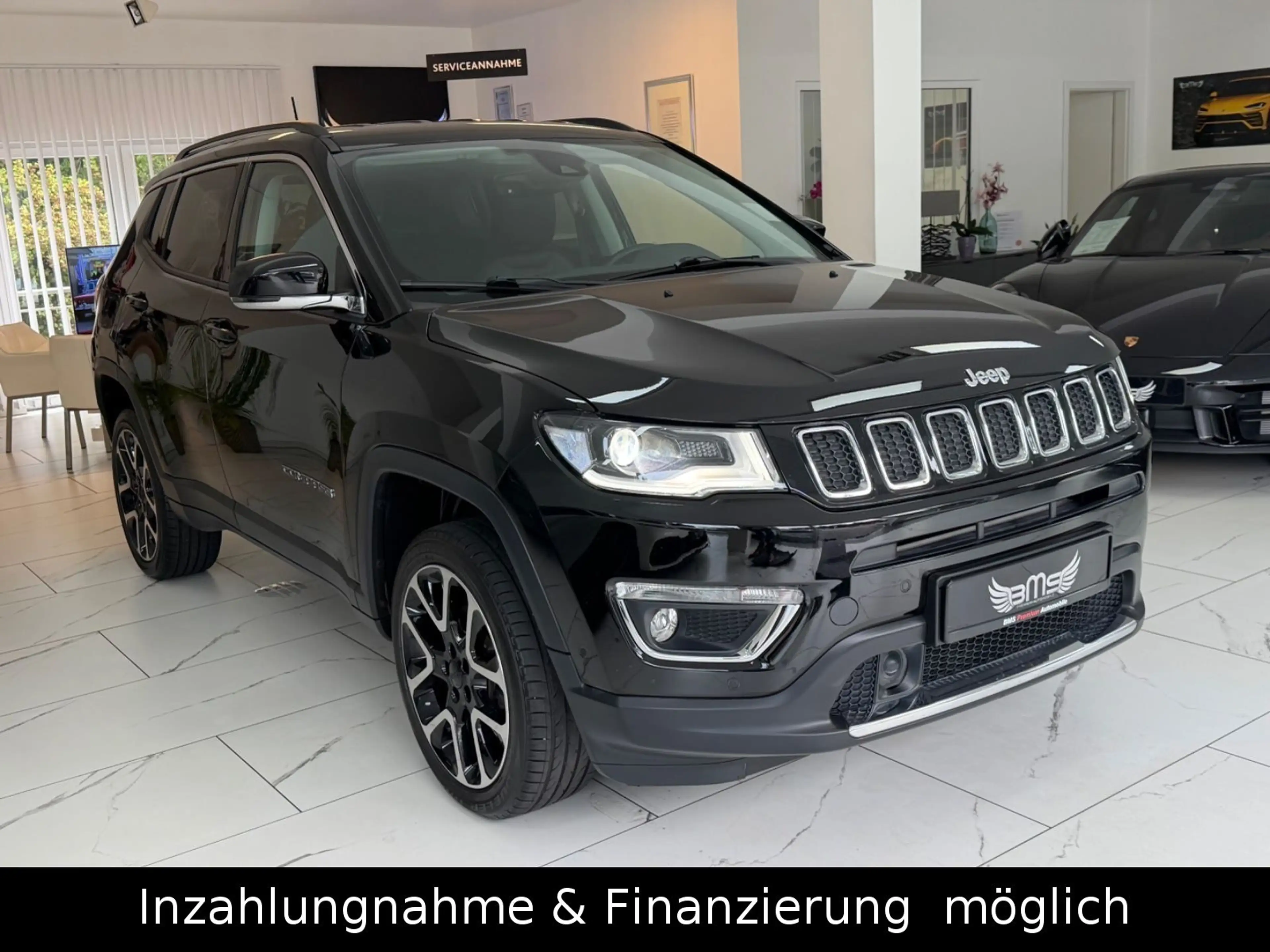 Jeep Compass Limited 4WD — photo 4