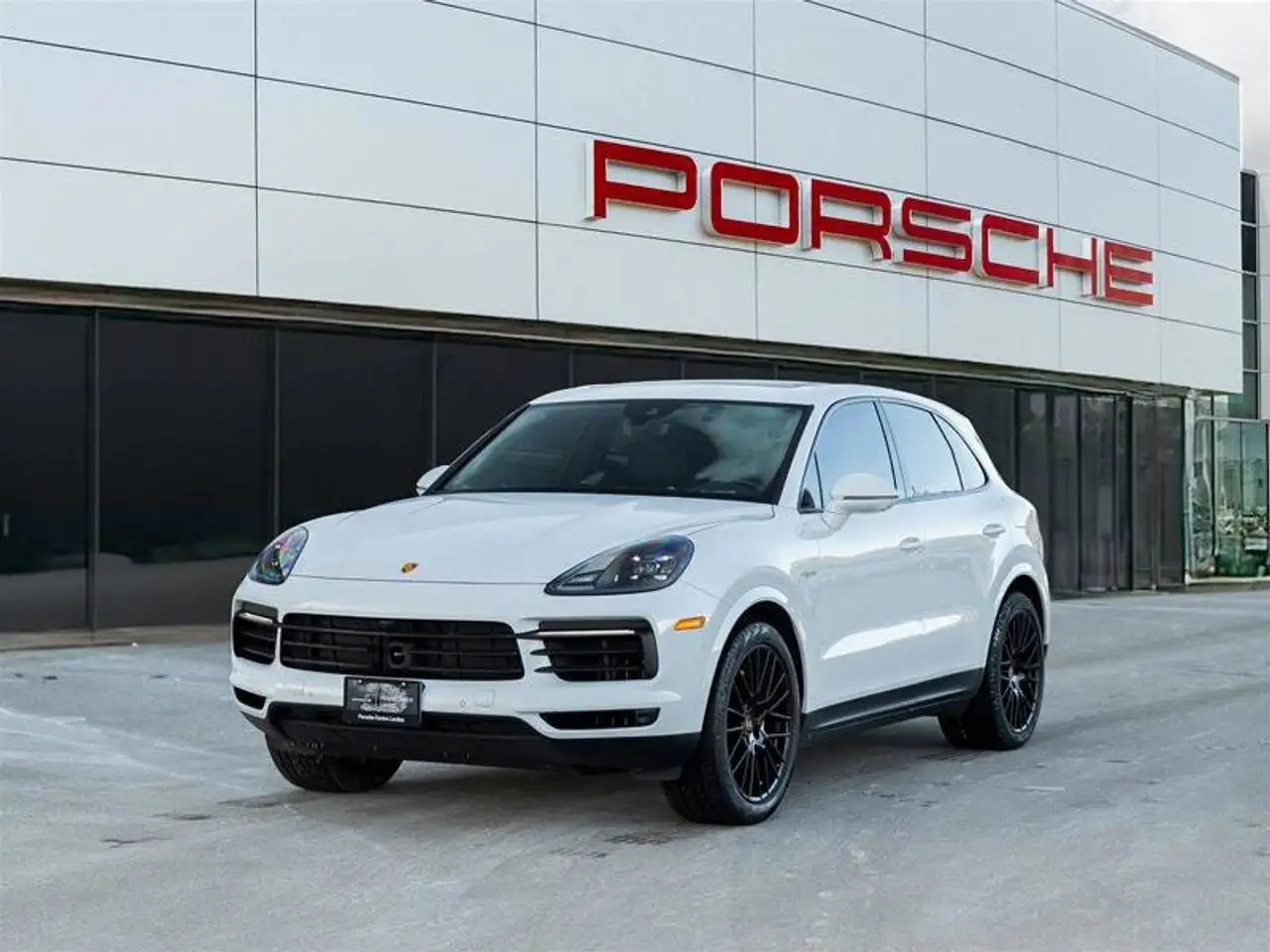 2023 Porsche Cayenne