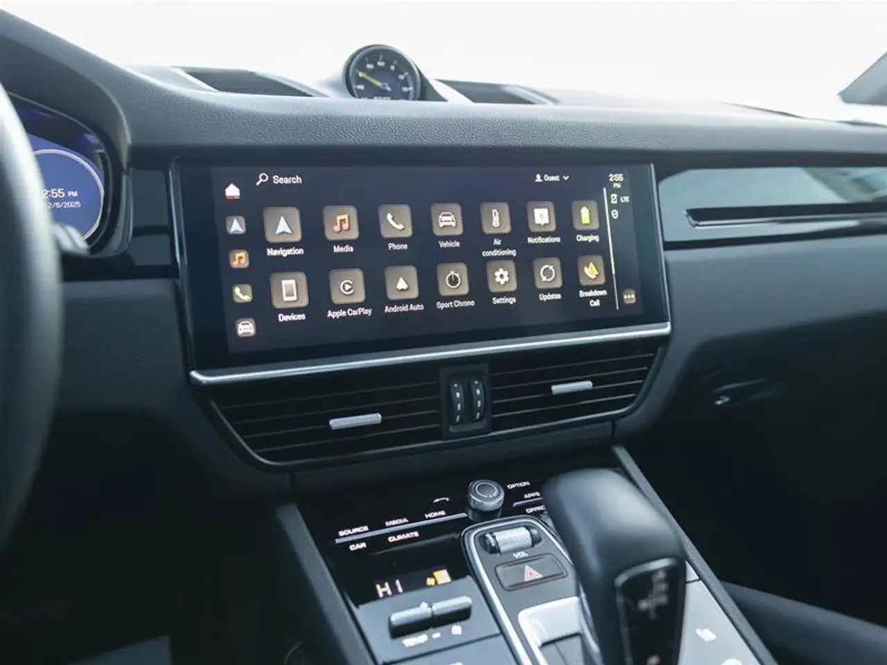 Porsche Cayenne снимка Porsche Cayenne