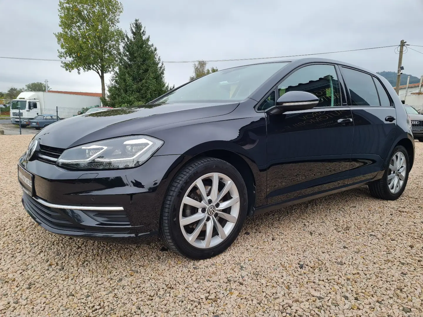 Volkswagen Golf VII Lim. IQ.DRIVE Start-Stopp Noir - 1