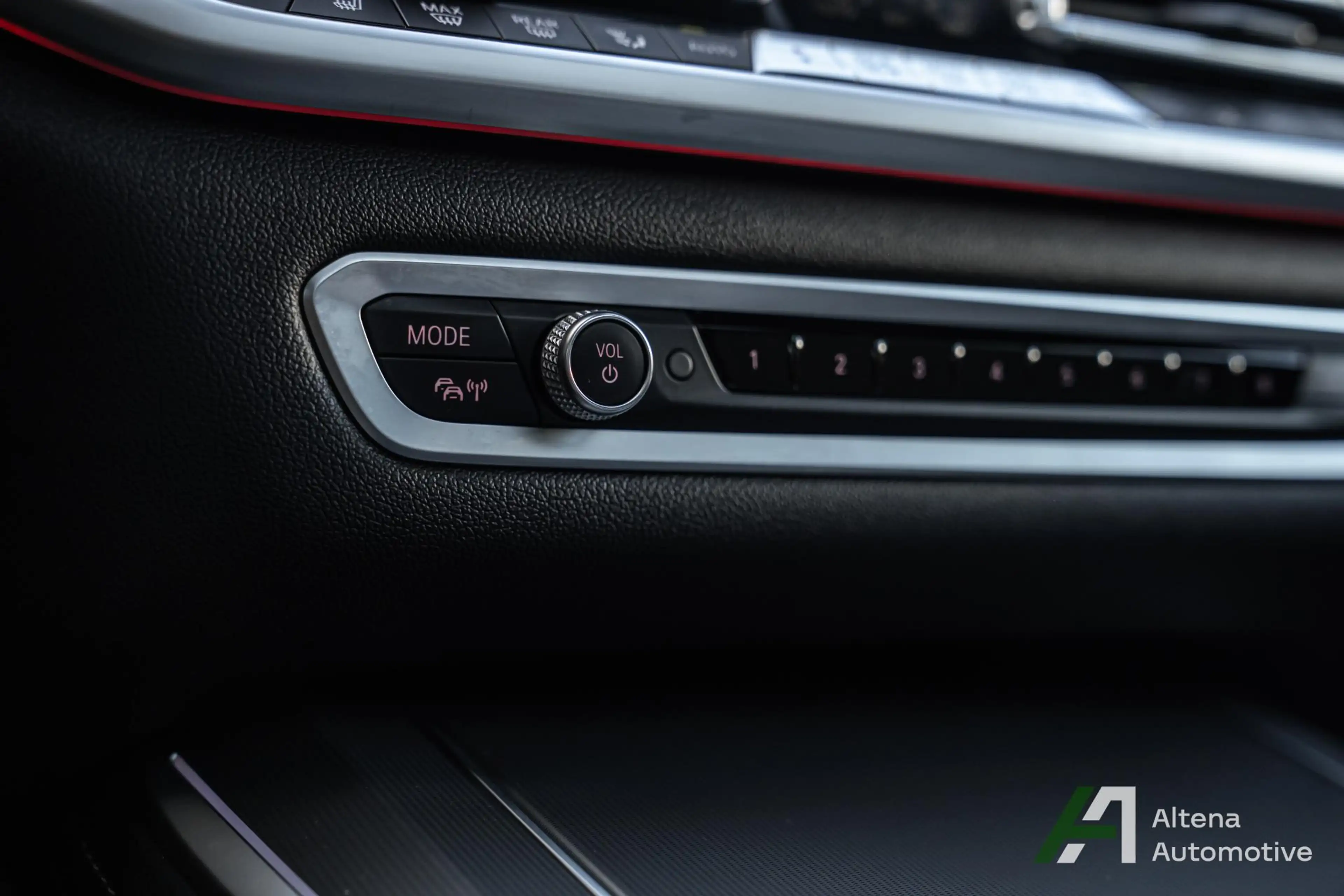 BMW X5 xDrive45e High Executive M-sport, trekhaak, panora — photo 21