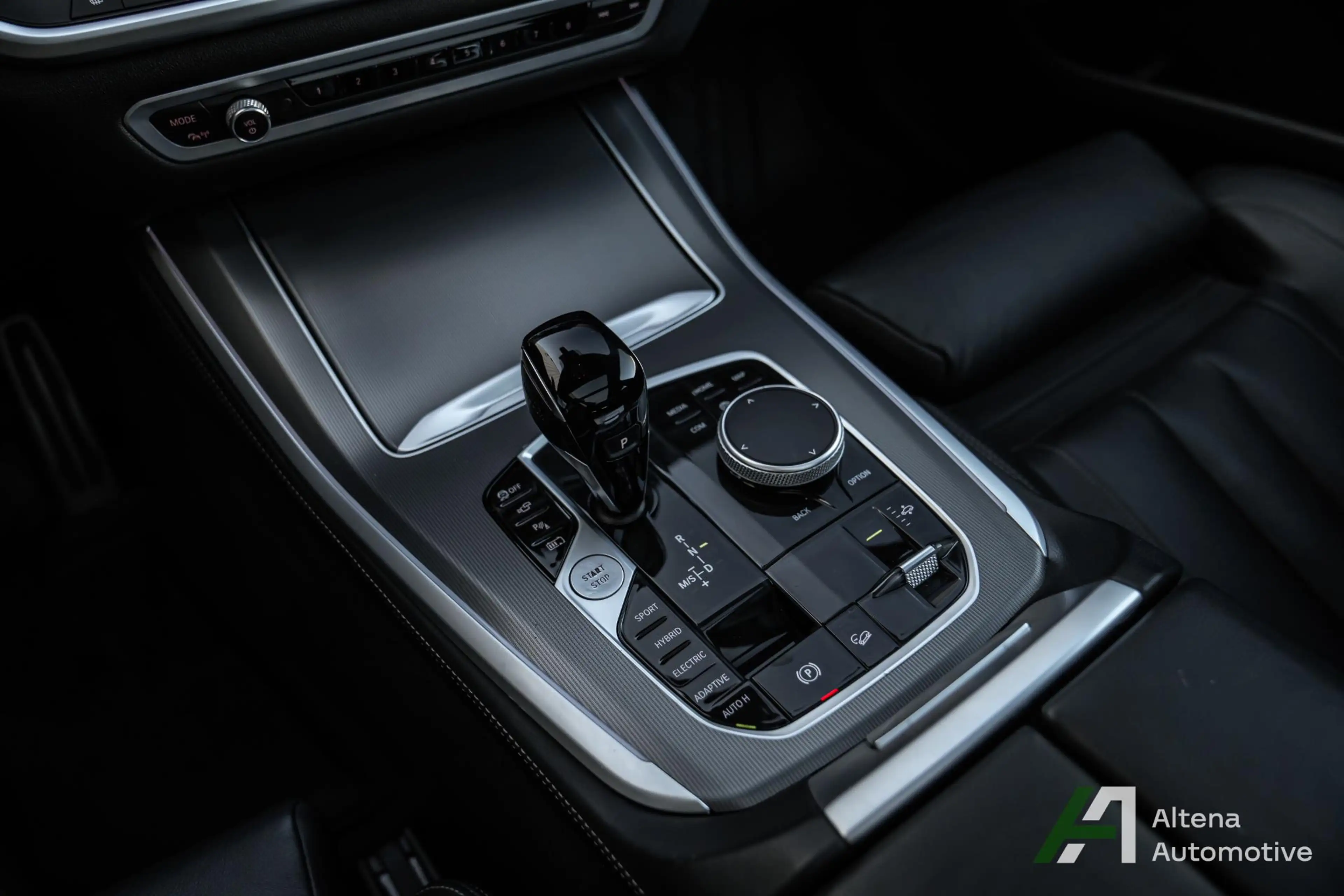 BMW X5 xDrive45e High Executive M-sport, trekhaak, panora — photo 22