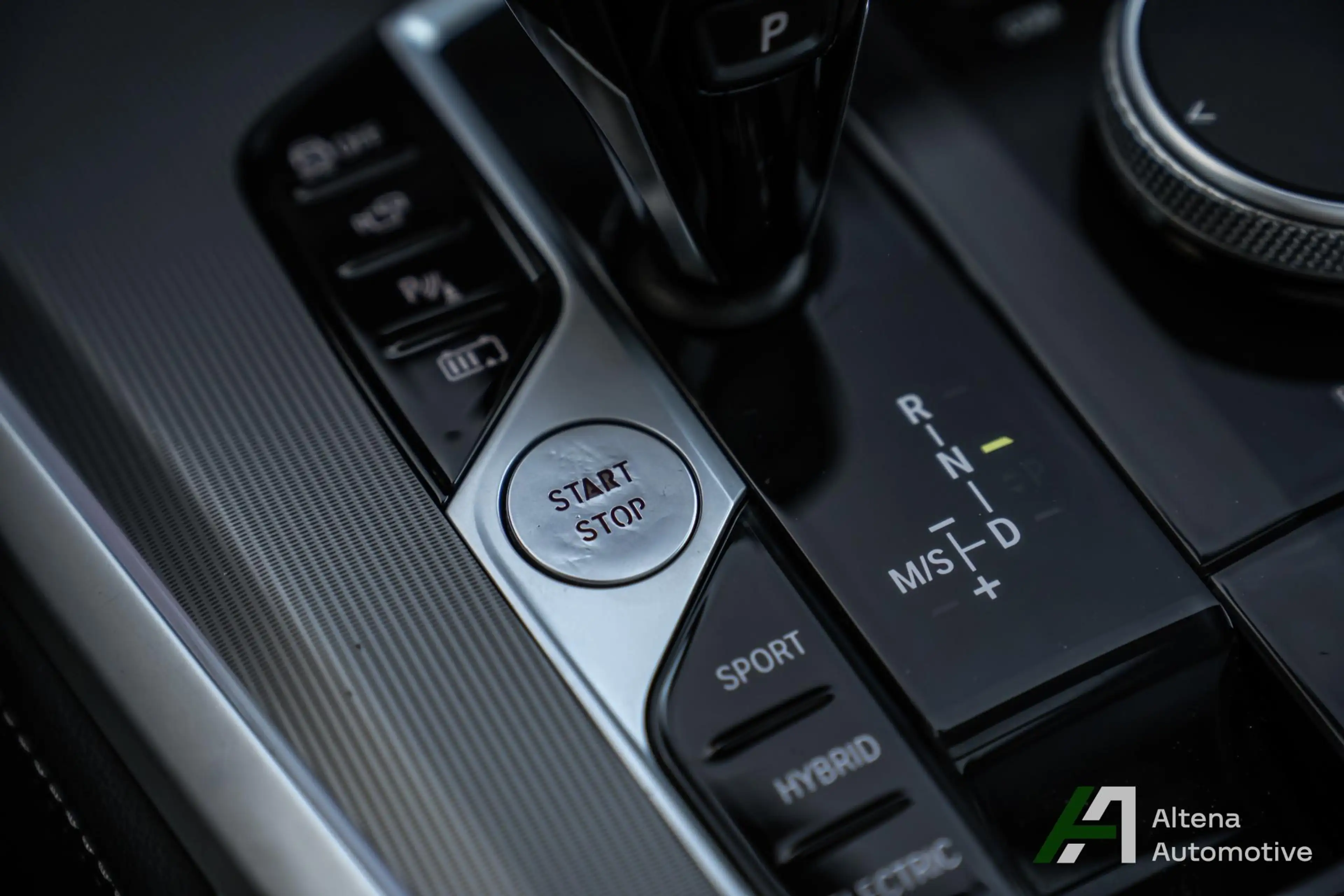 BMW X5 xDrive45e High Executive M-sport, trekhaak, panora — photo 23