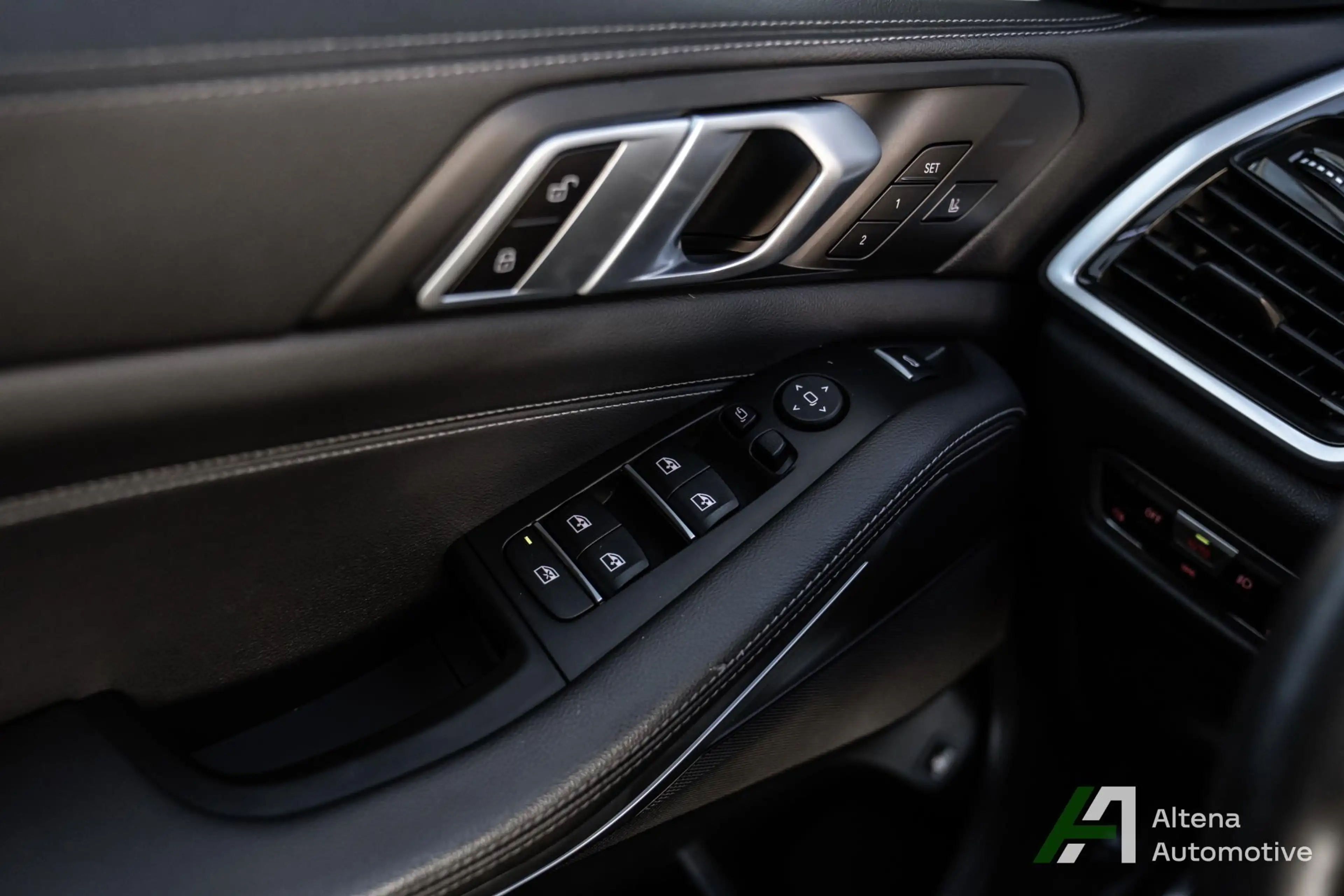 BMW X5 xDrive45e High Executive M-sport, trekhaak, panora — photo 30