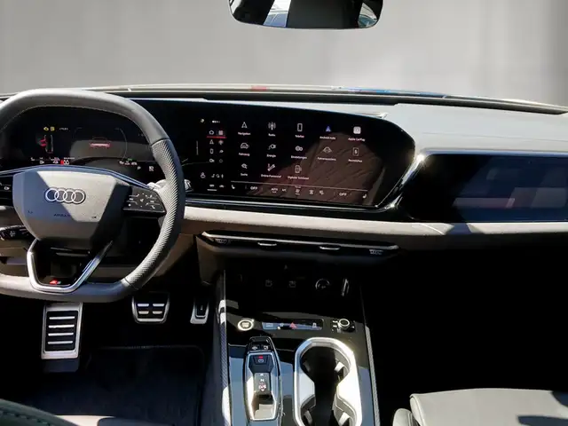 Audi A6 view 6