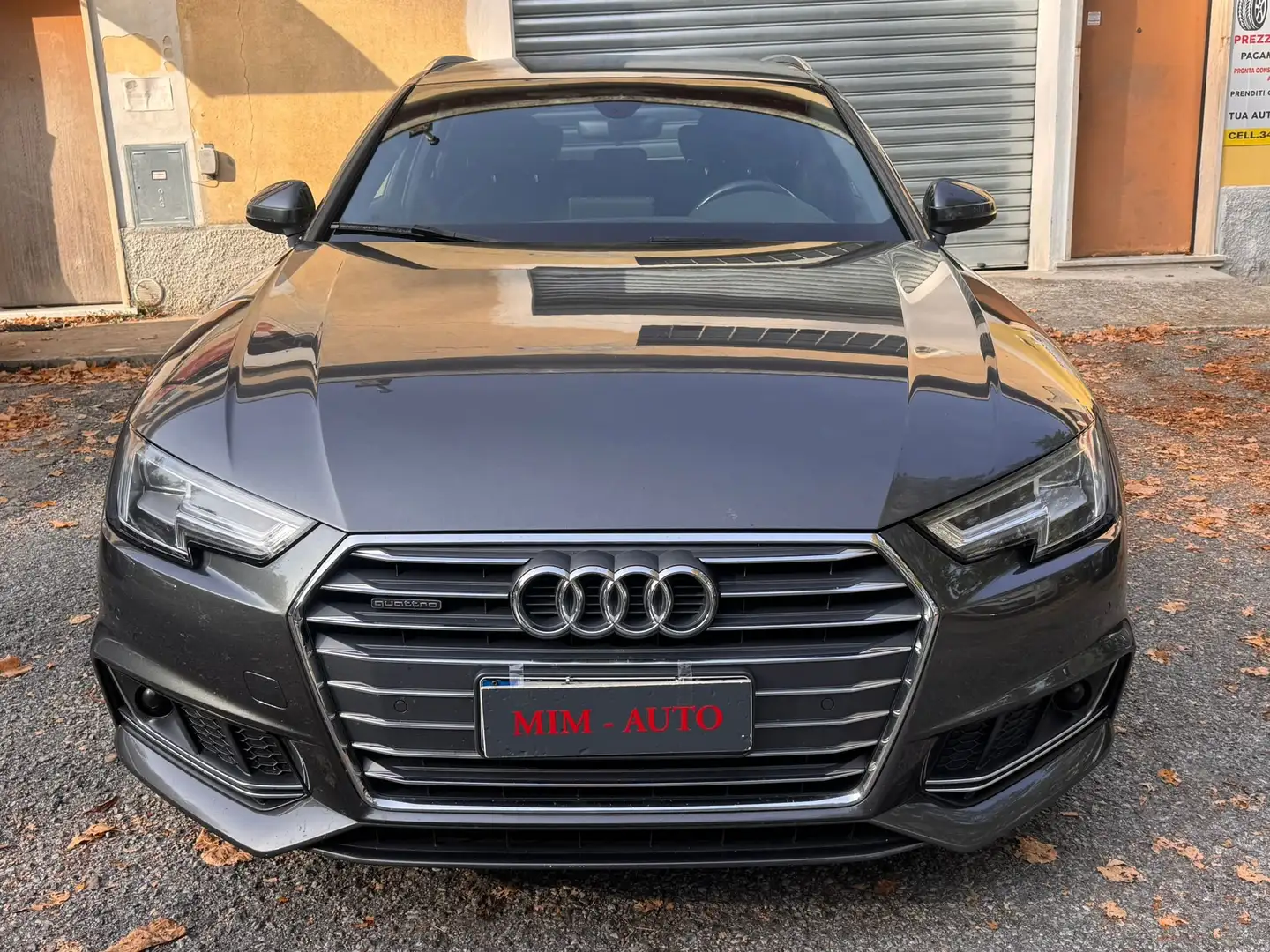 Audi A4 A4  Avant 40 2.0 tdi S-LINE quattro 190cv s-tronic Grijs - 2