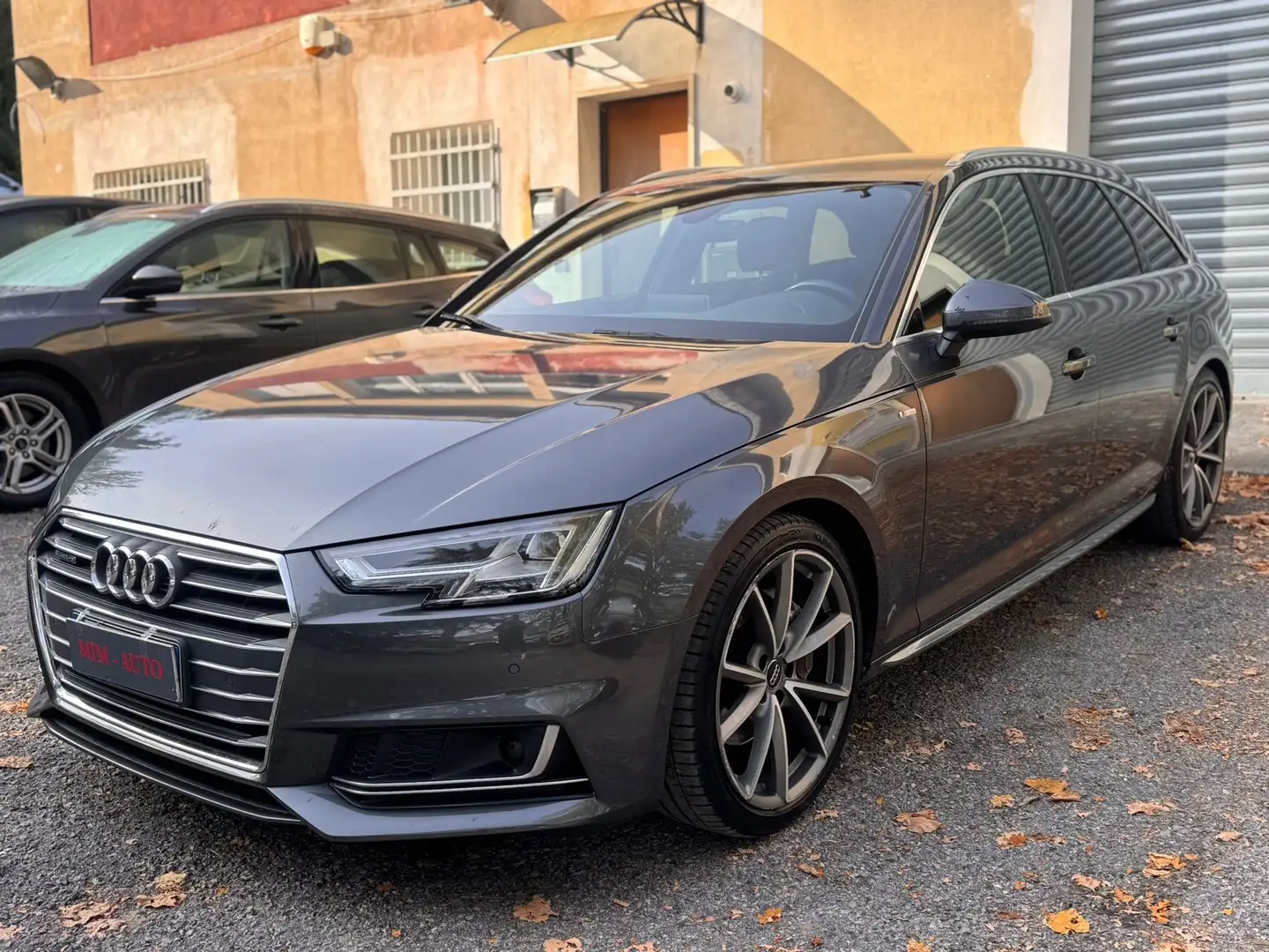 Audi A4 A4  Avant 40 2.0 tdi S-LINE quattro 190cv s-tronic Grijs - 1