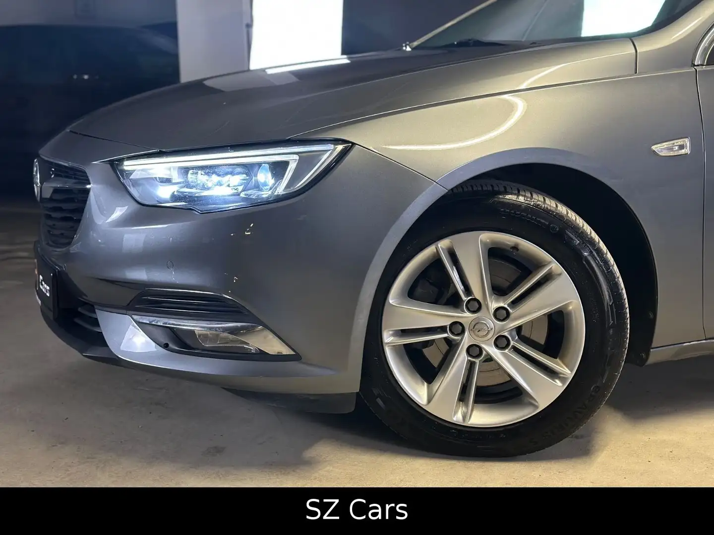 Opel Insignia 1.5 Turbo Innovation*RFK*SHZ*LED*PANO Grau - 2