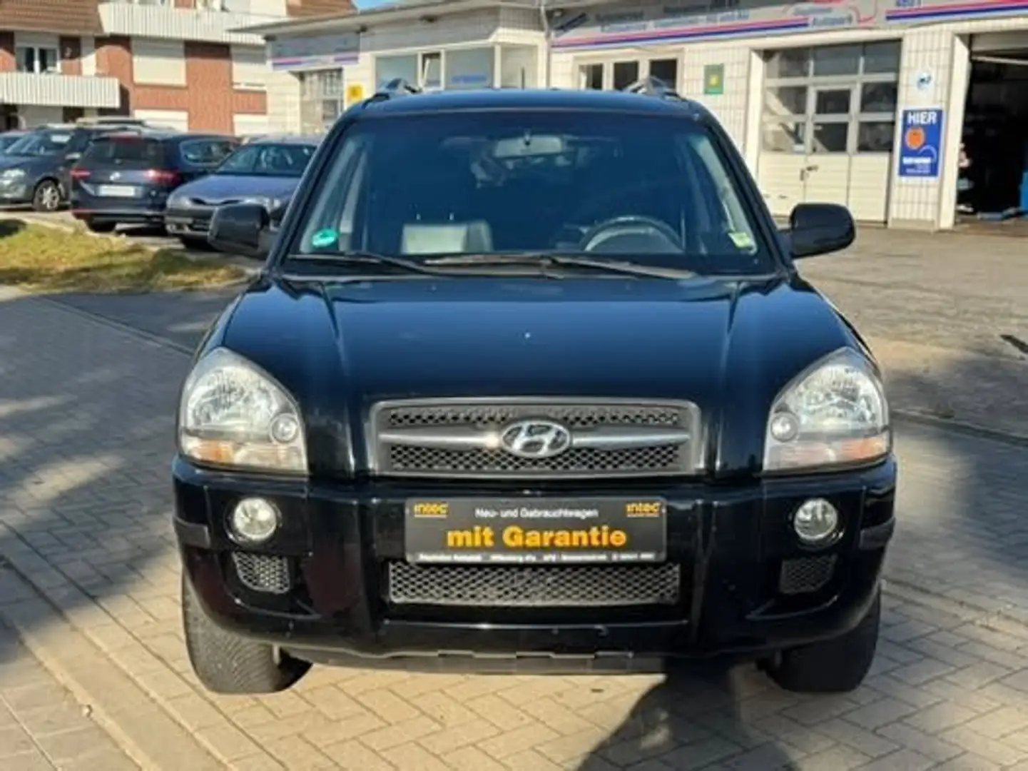 Hyundai TUCSON 2.0 GLS (2WD)"TÜV-NEU"SERVICE-NEU"AHK" Schwarz - 2