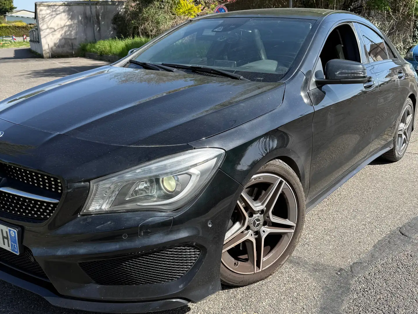 Mercedes-Benz CLA 220 CLA 220 CDI Edition 1 7-G DCT A Schwarz - 1