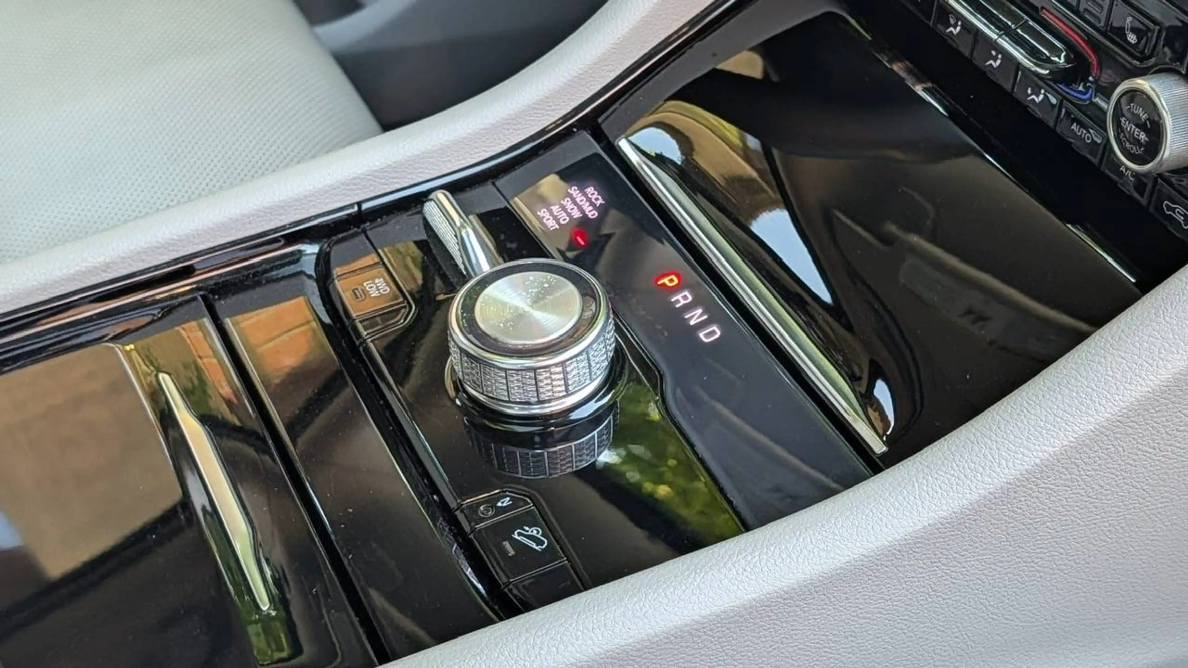 Jeep Grand Cherokee Grand Cherokee L SUMMITT Vollausstattung — photo 7