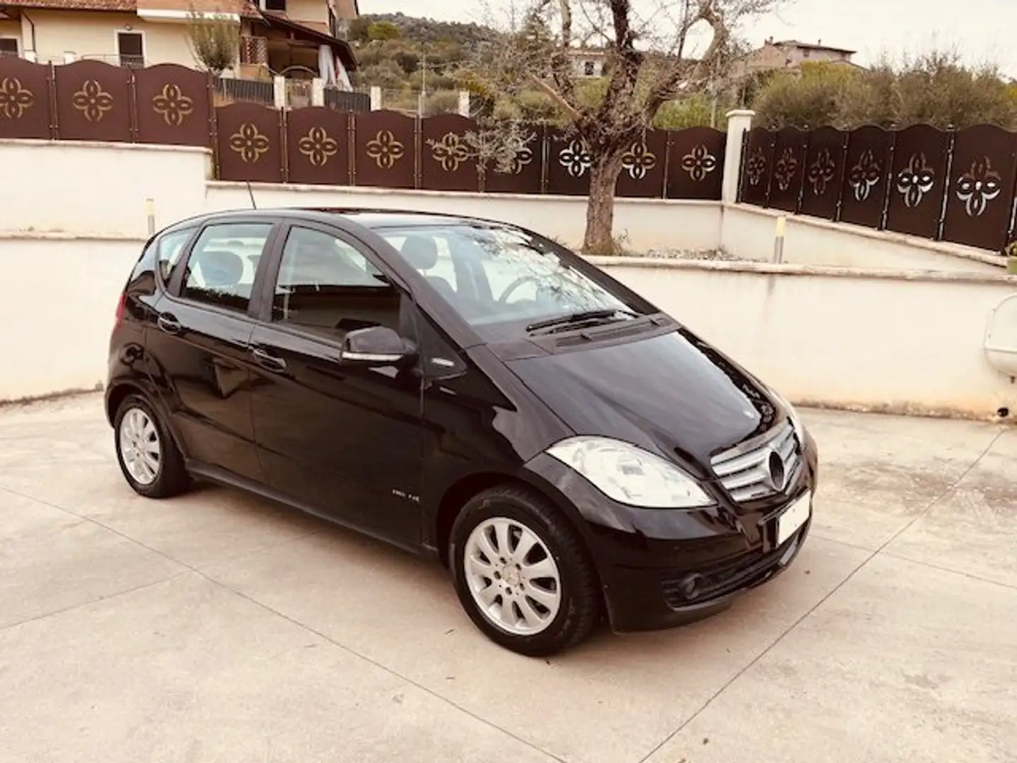 Mercedes-Benz A 160 BENZINA UNIPRO' Noir - 2
