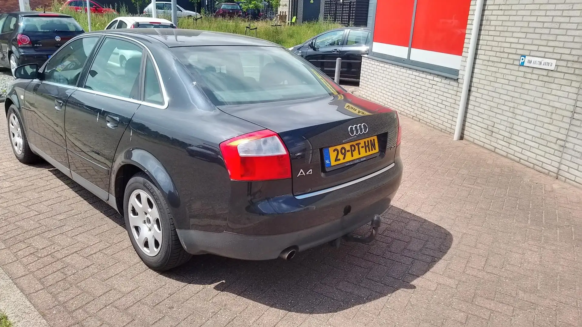 Audi A4 Limousine 2.0 Pro Line Zwart - 2