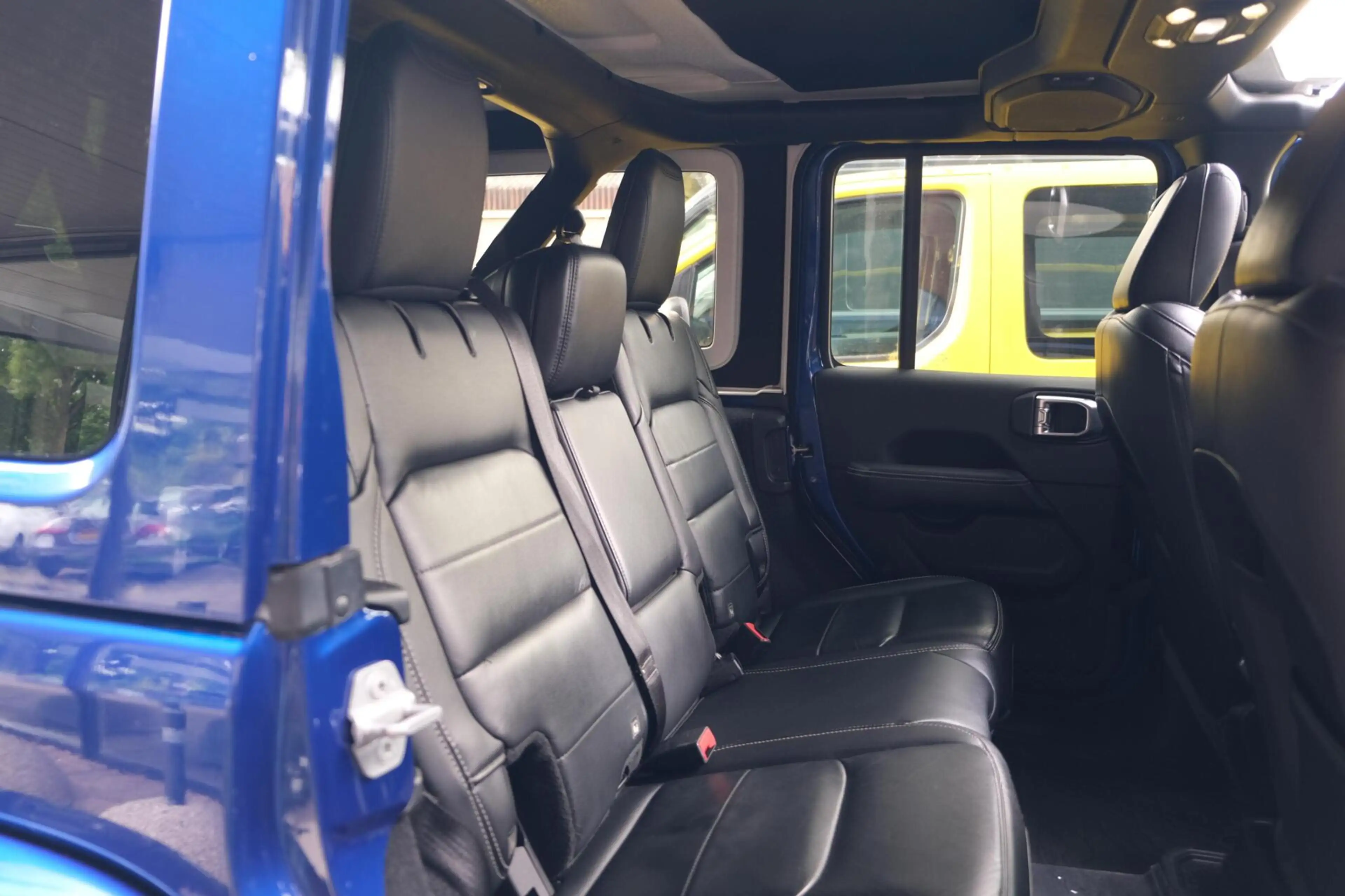 Jeep Wrangler Unlimited 2.0T Sahara|Rijklaar!|Overland|ACC|Camer — photo 35