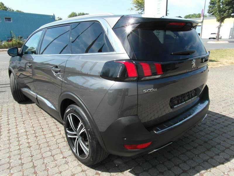 Peugeot 5008 BlueHDi 180 EAT8 GT — photo 3