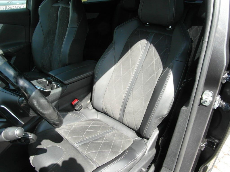 Peugeot 5008 BlueHDi 180 EAT8 GT — photo 12
