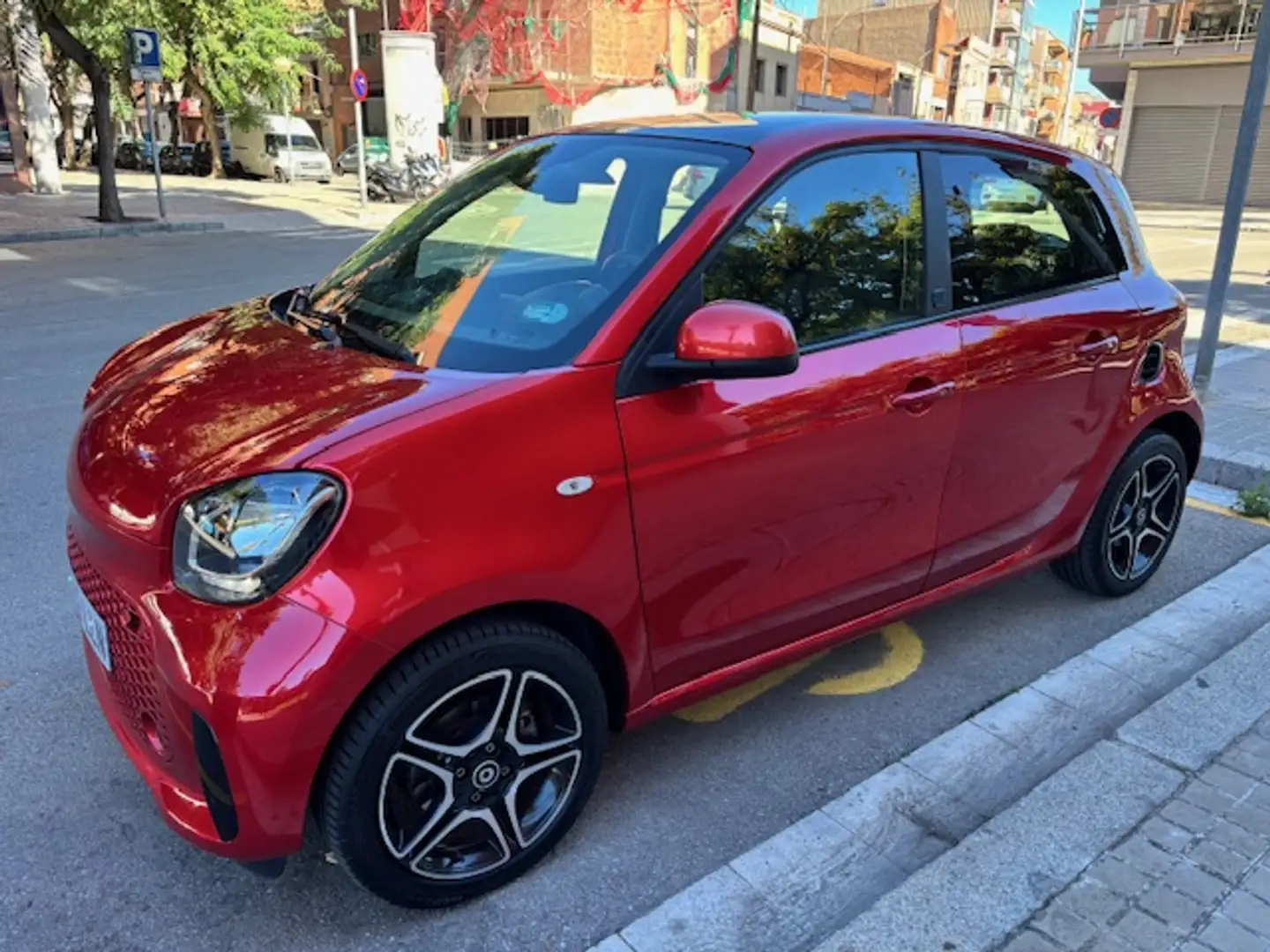 smart forFour EQ Pulse Burdeos - 1