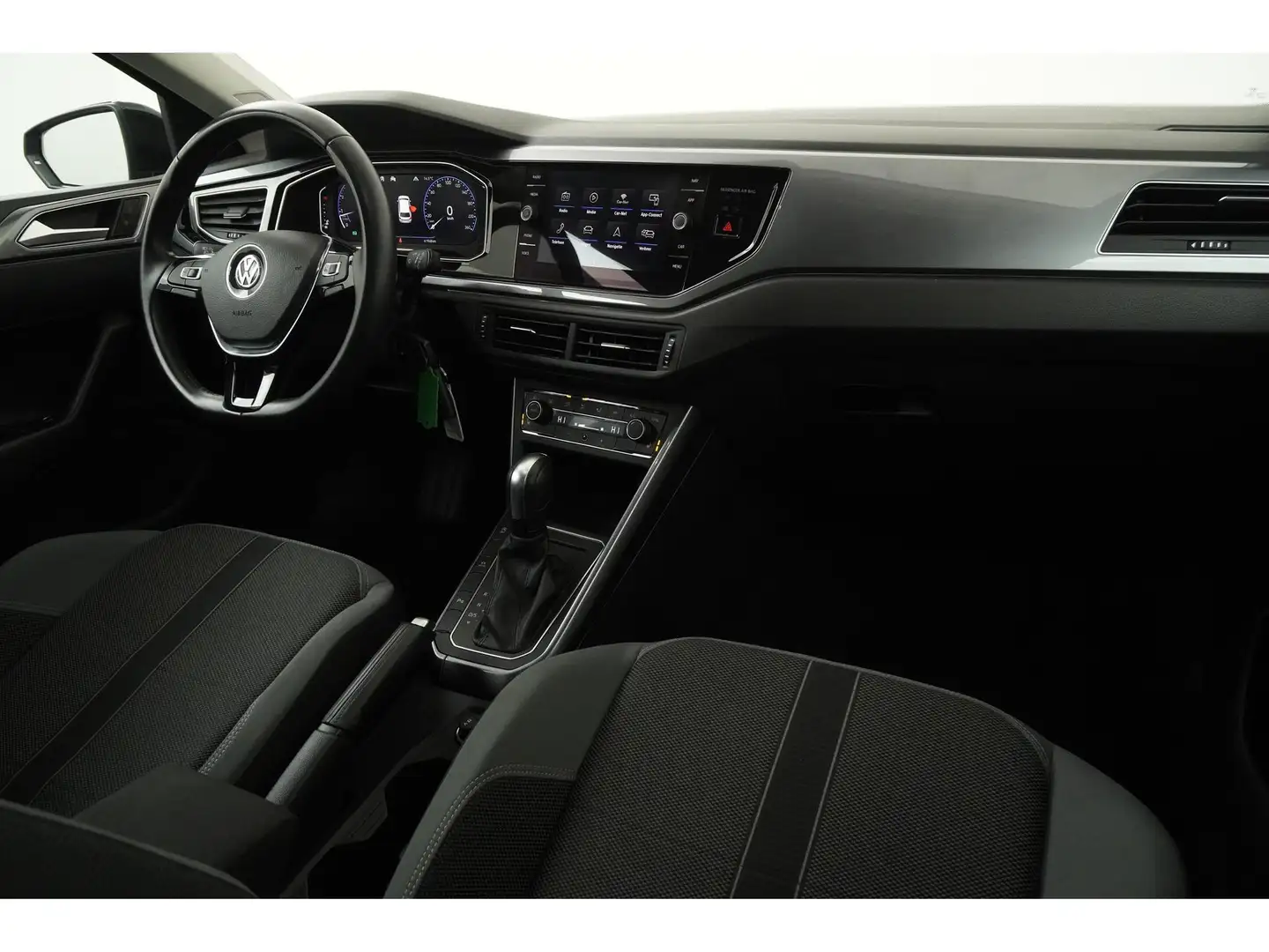 Volkswagen Polo 1.5 TSI Highline DSG | Active Info Display | LED | Black - 2