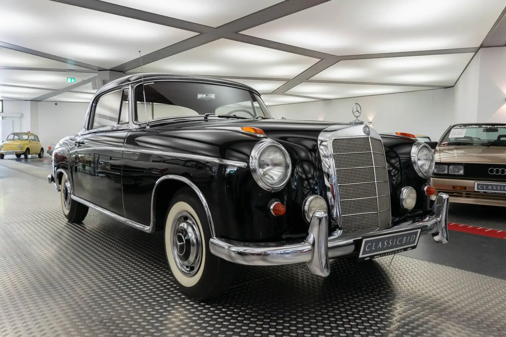 Mercedes-Benz 220 S Ponton Coupé Schwarz - 2