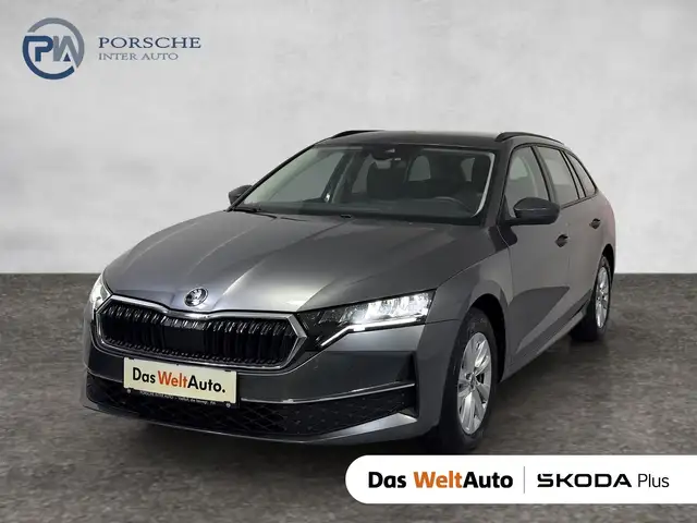 Skoda Octavia main image